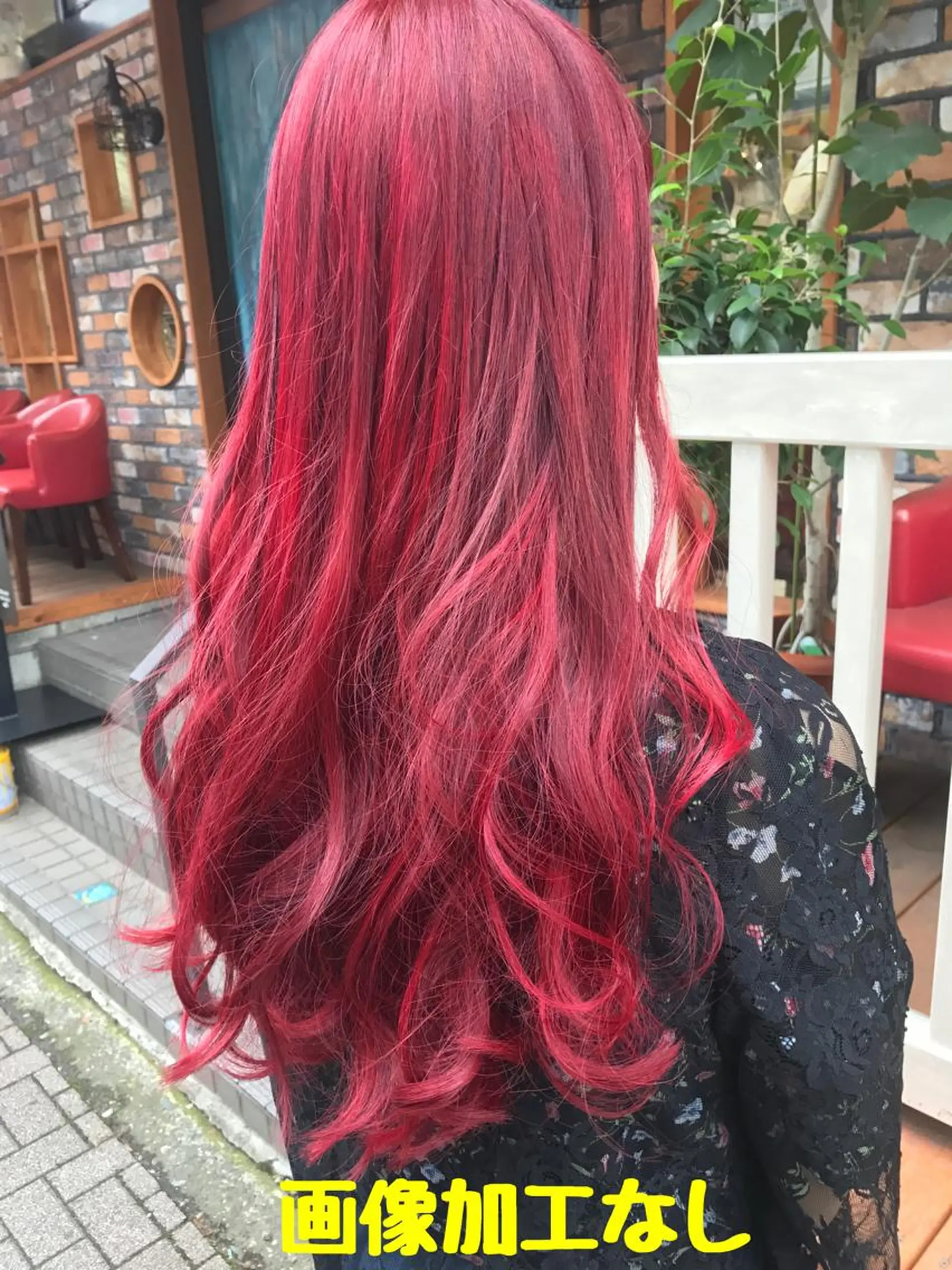 ロング カラー レッドカラー 平尾 拓也のヘアスタイル
