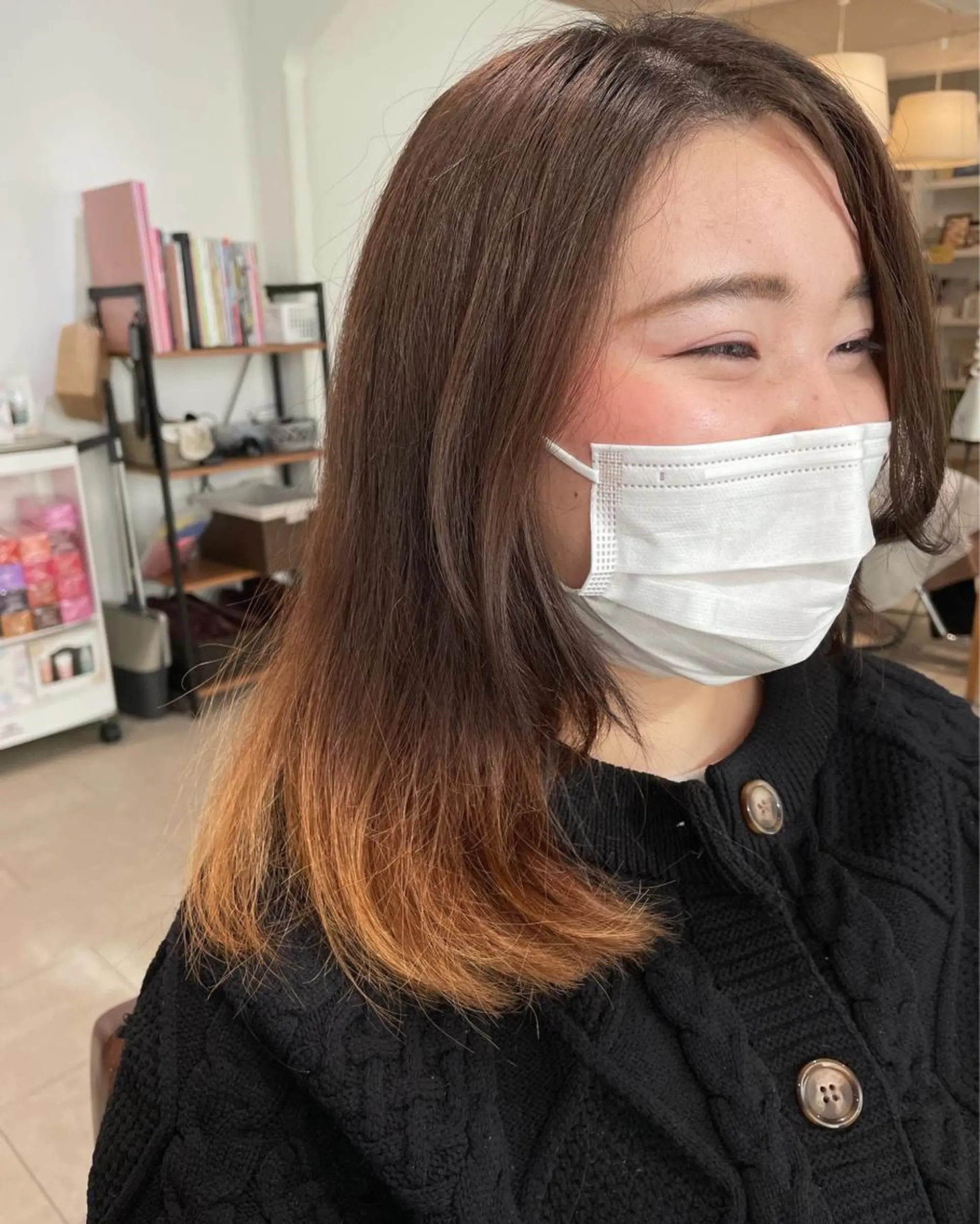 セミロング カラー ブリーチ ピンクカラー ヘアカラー トリートメント 過去一の柔髪ヘア 🌿IVYjoureのヘアスタイル