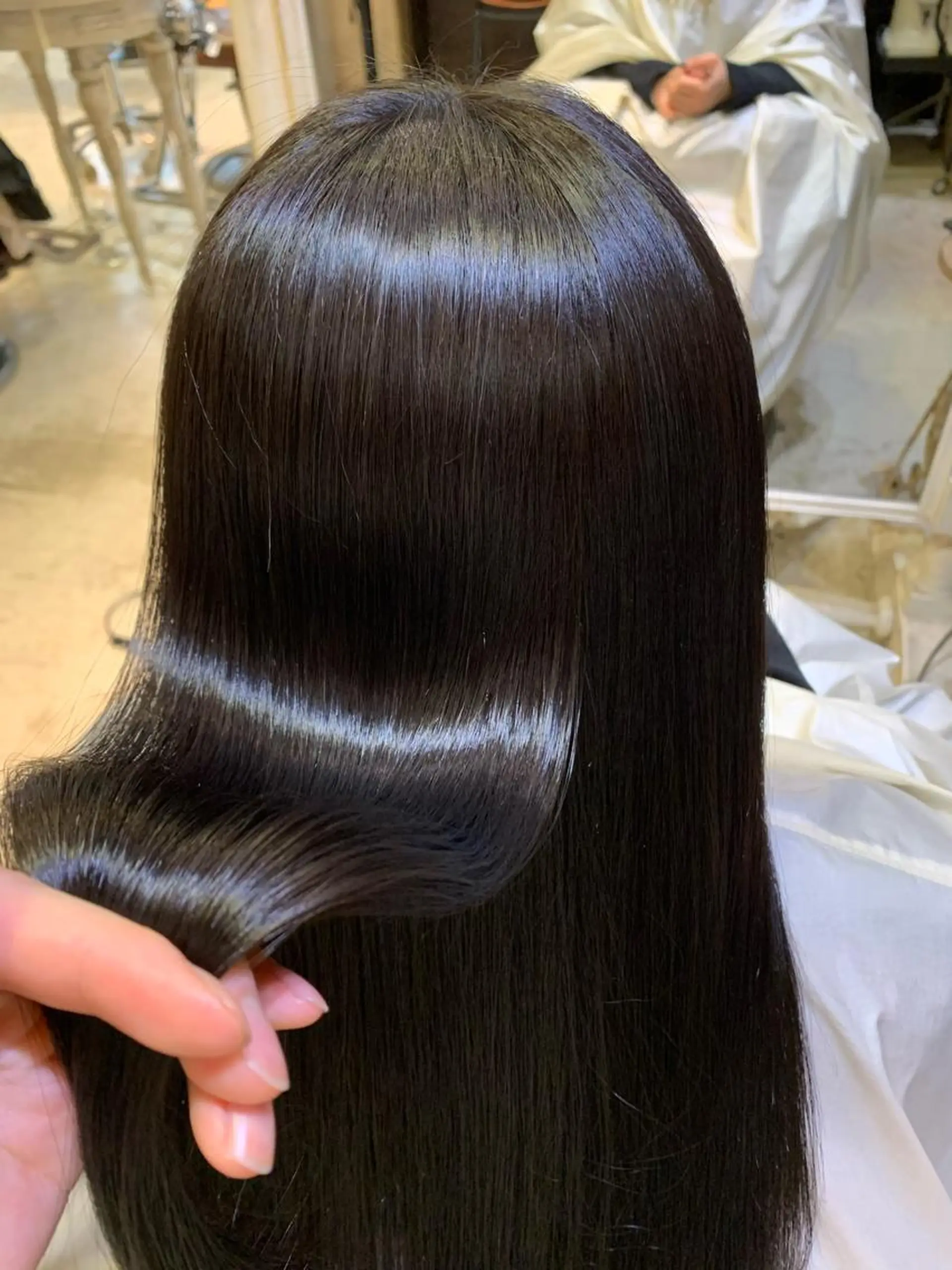 ミディアム カット ヘアカラー 縮毛矯正 トリートメント 個室　髪質改善サロン　HANARE by youres hair 神楽坂 【はなれ】所属・美髪矯正🌈髪質改善 縮毛矯正🦄松田のヘアスタイル