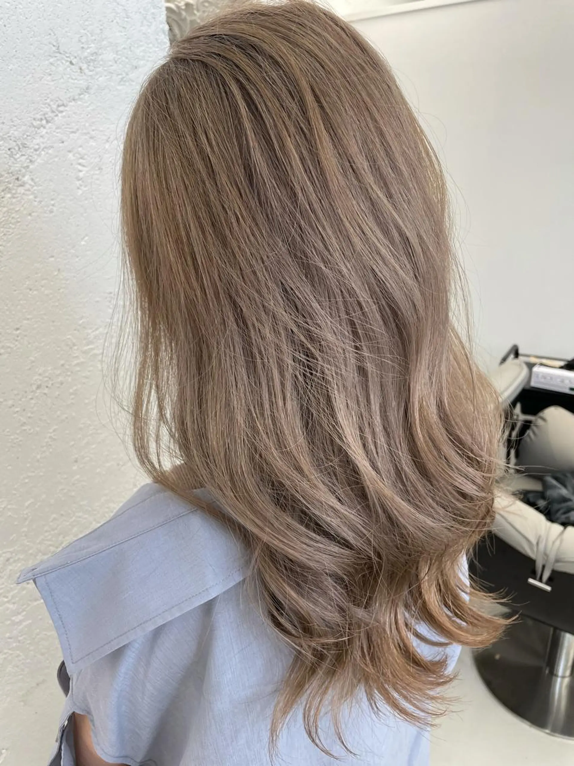ロング ヘアカラー トリートメント 家田 竜のヘアスタイル