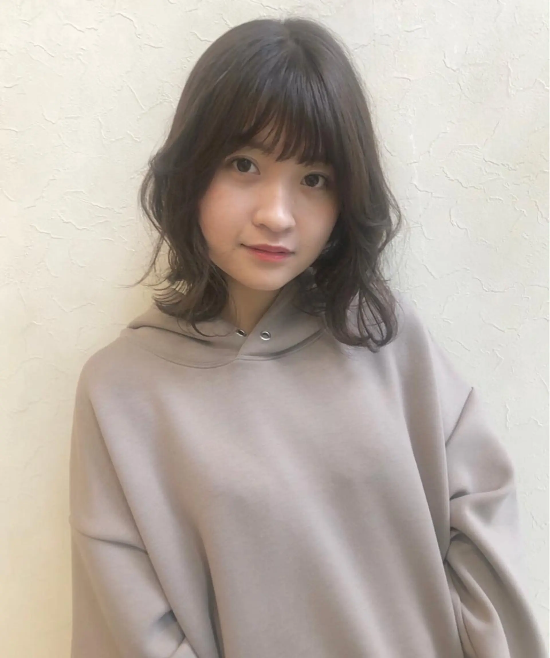 ミディアム カラー nakahara madokaのヘアスタイル