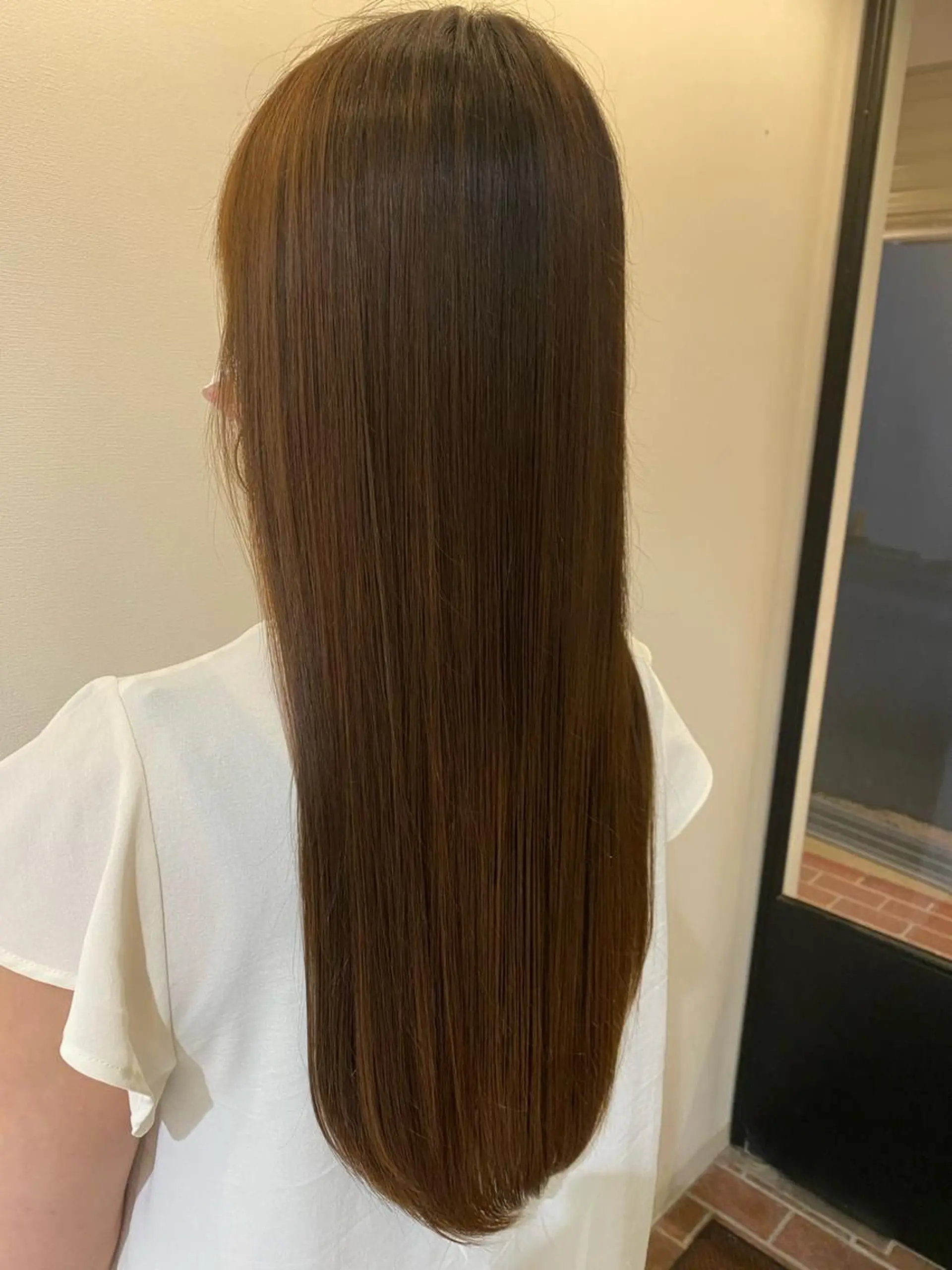ロング 髪質改善 トリートメント タナカ レイヤのヘアスタイル