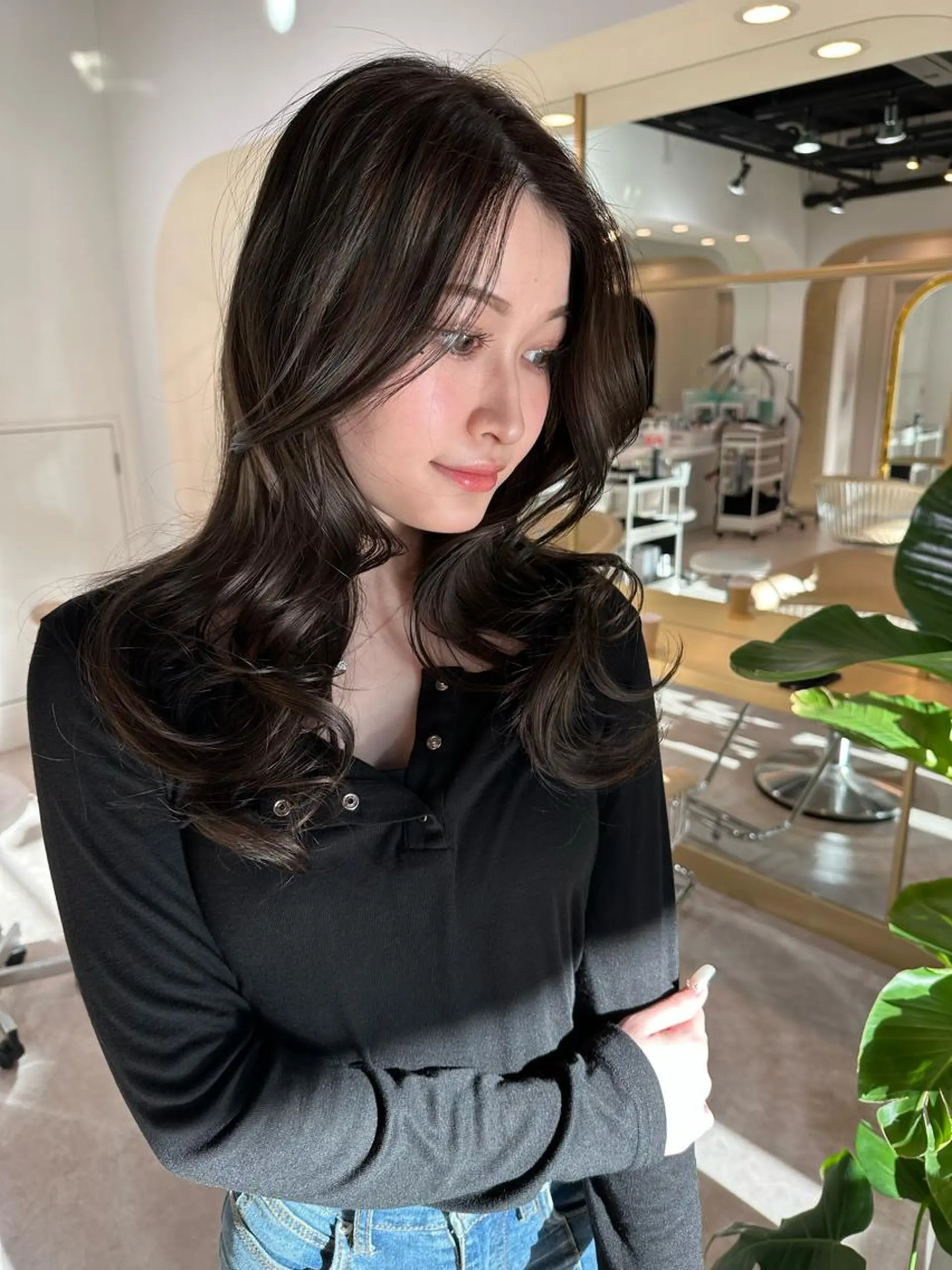 ロング カラー カット ヘアカラー トリートメント Akane レイヤー/艶カラーのヘアスタイル
