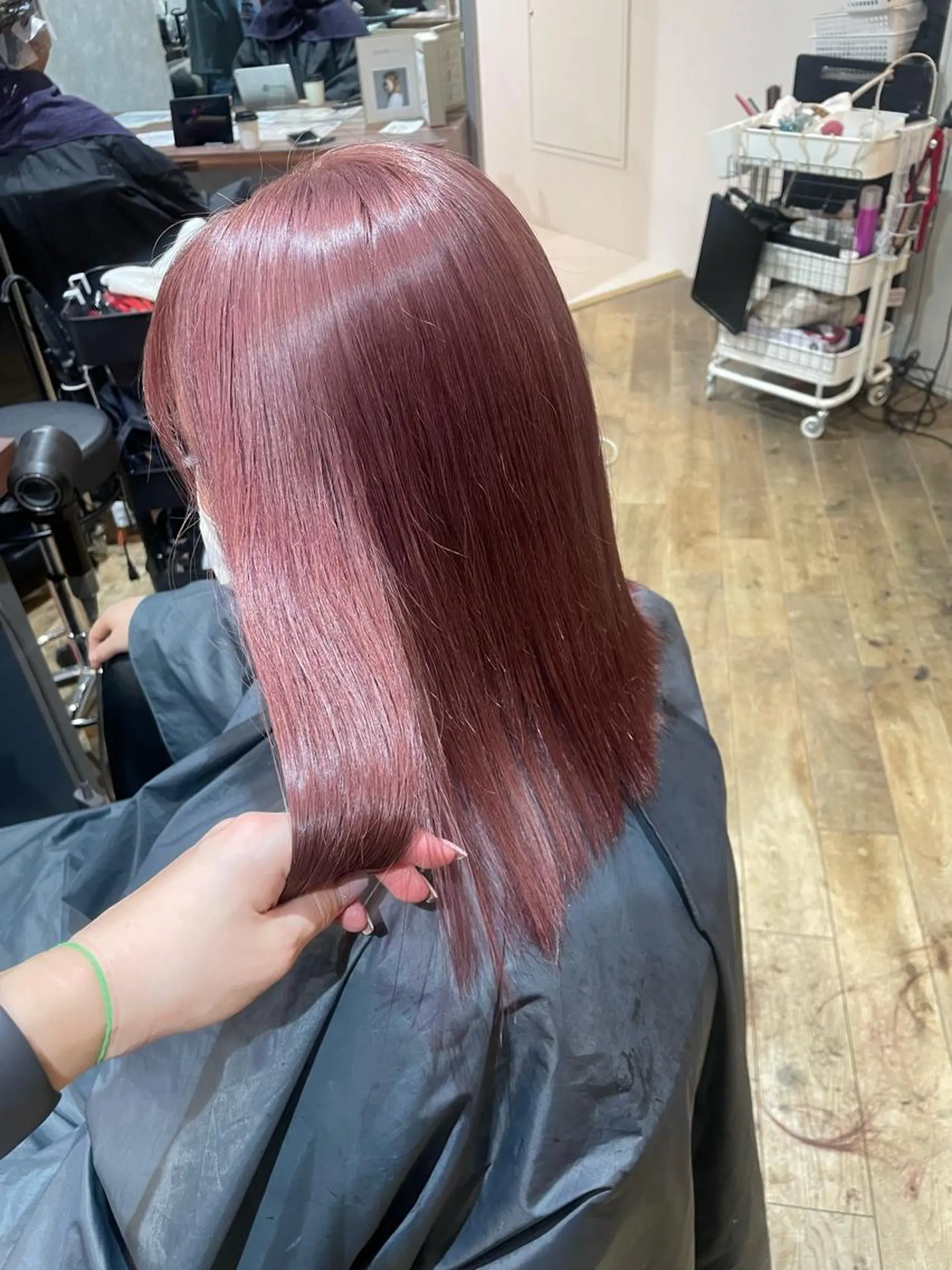 ミディアム カラー ヘアカラー トリートメント 大阪ヘアカラー ブリーチmarinaのヘアスタイル