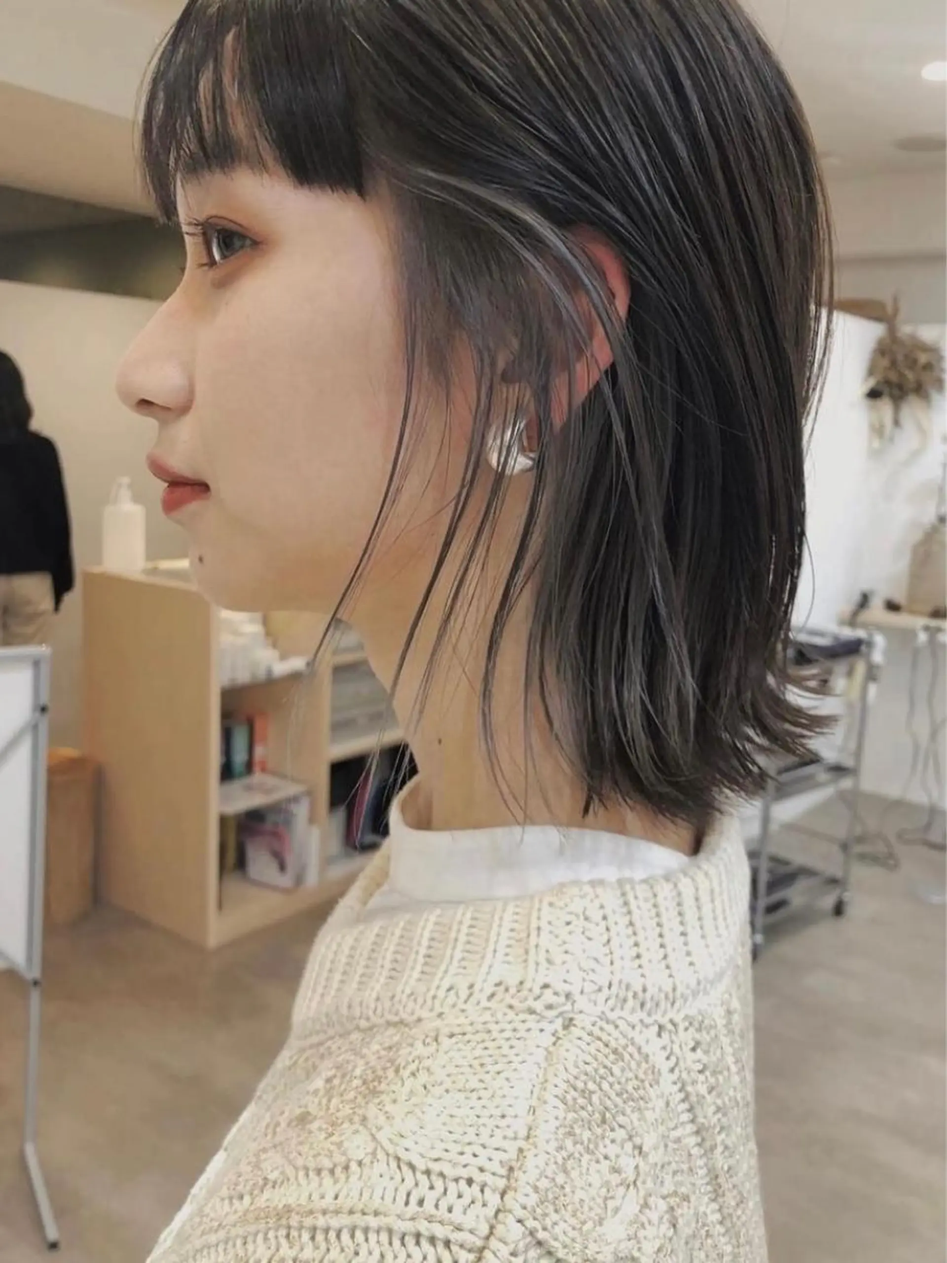 ショート カラー インナーカラー ボブ 外ハネヘア 🔥ボブ／レイヤー／ shingoのヘアスタイル
