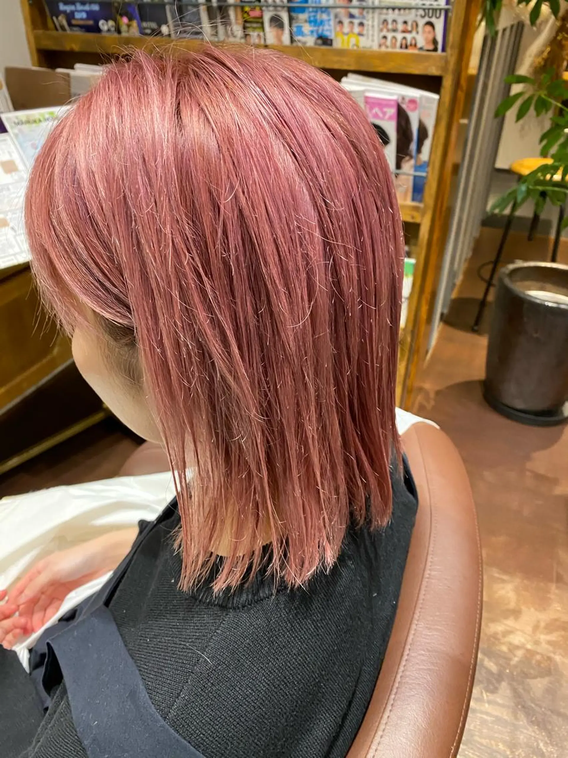 ミディアム カラー DEEokazaki kobayashiのヘアスタイル