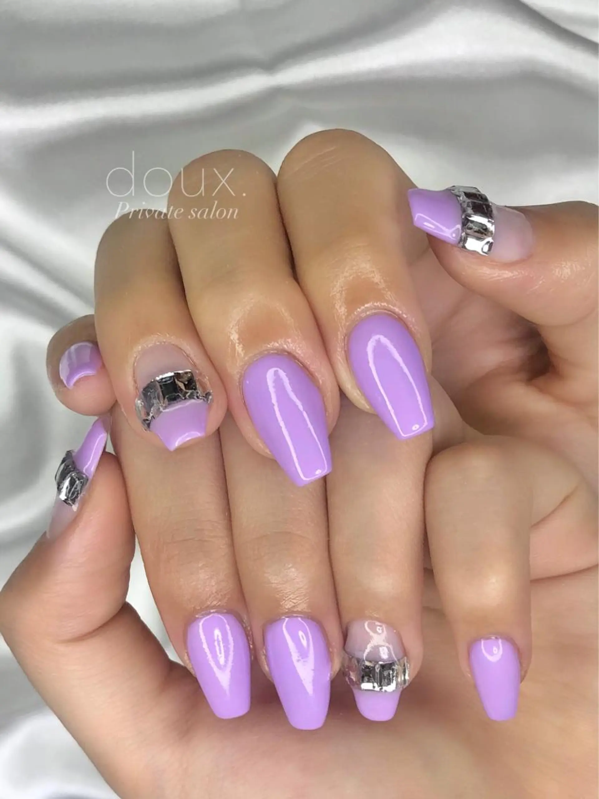 ネイル シンプルネイル ハンドネイル doux. nailのネイルデザイン