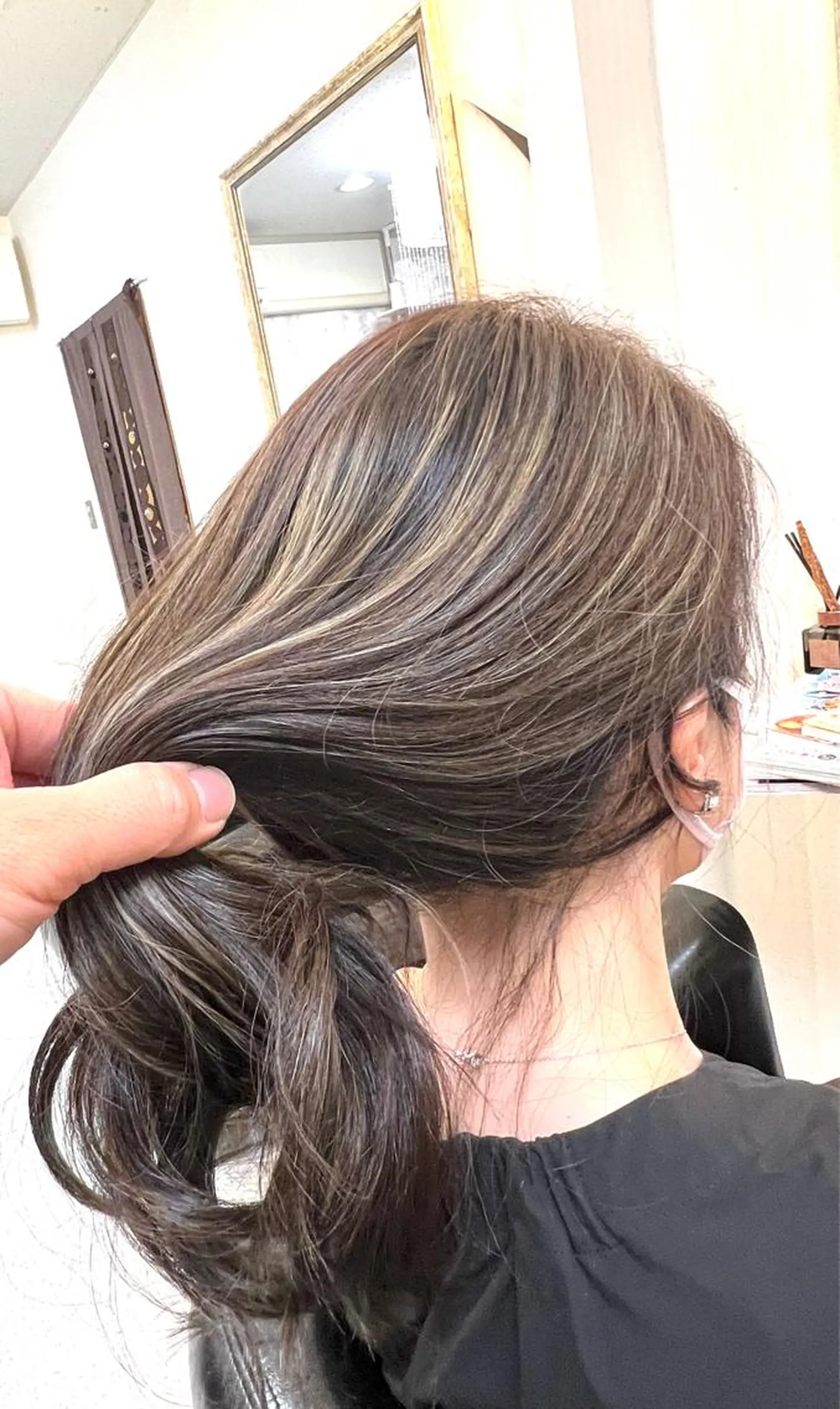 ミディアム カラー ハイライトカラー ハイライト KEN 🌟のヘアスタイル