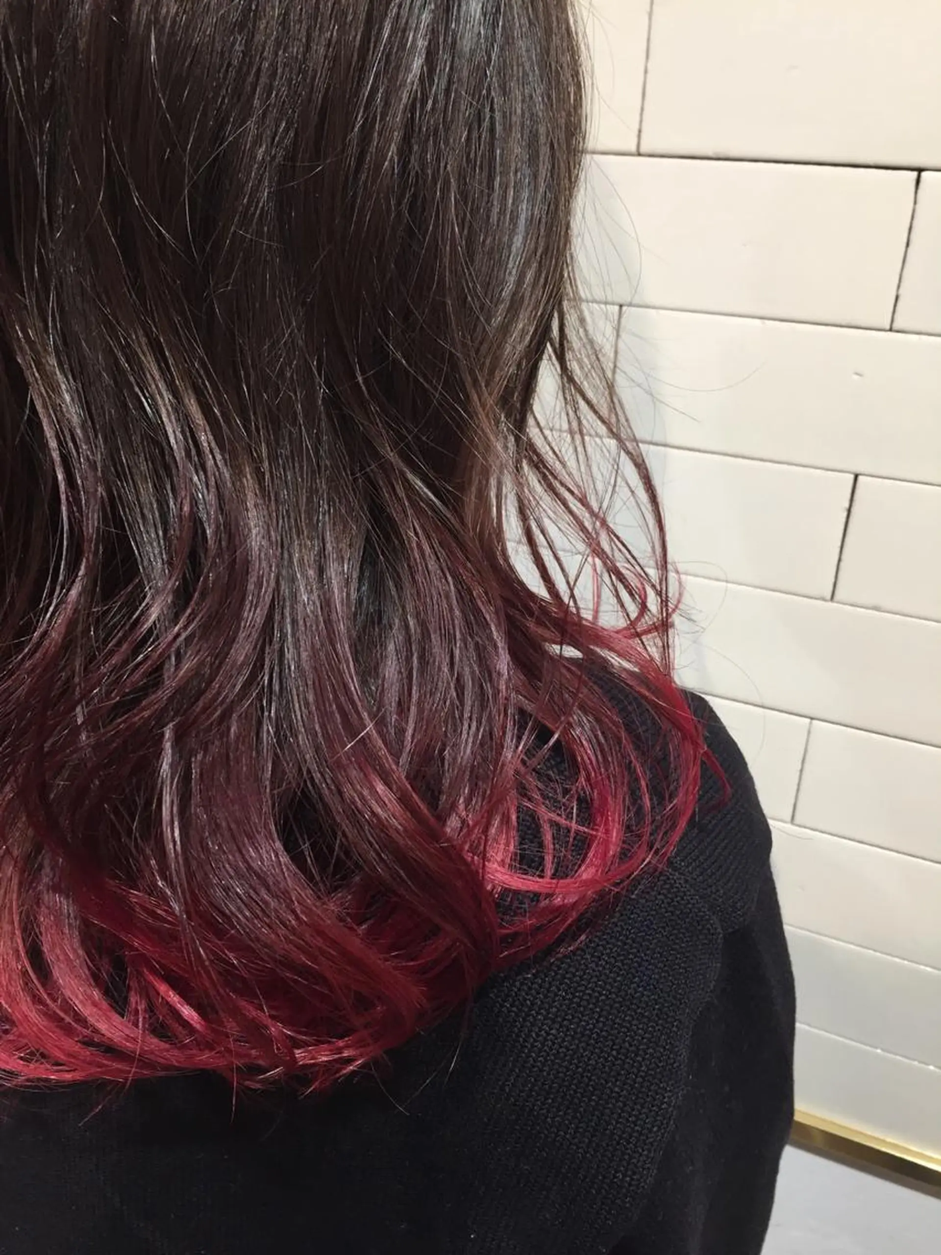 ミディアム カラー 田添 幹宜のヘアスタイル