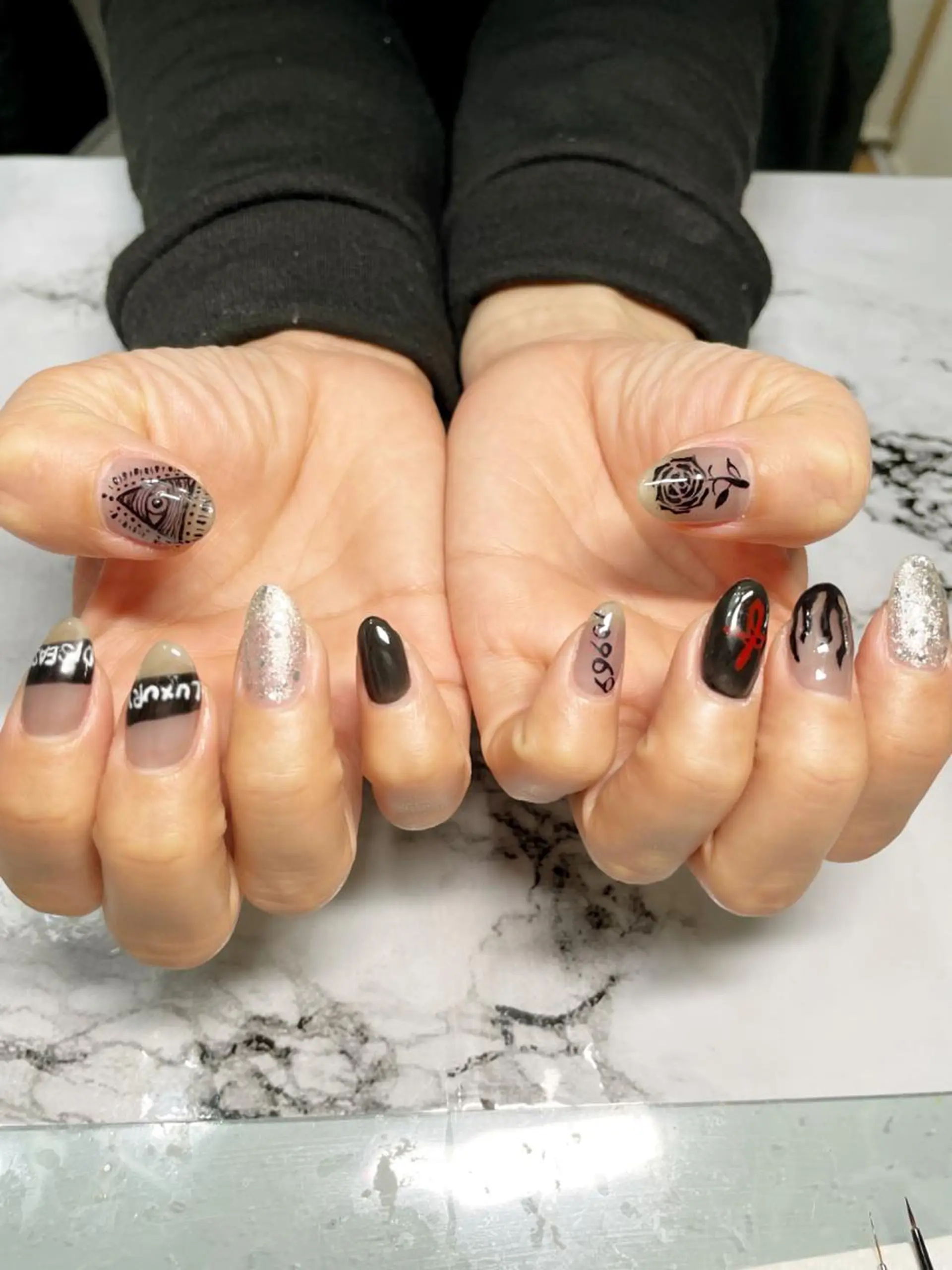 ネイル アートネイル フットネイル oki nailのネイルデザイン