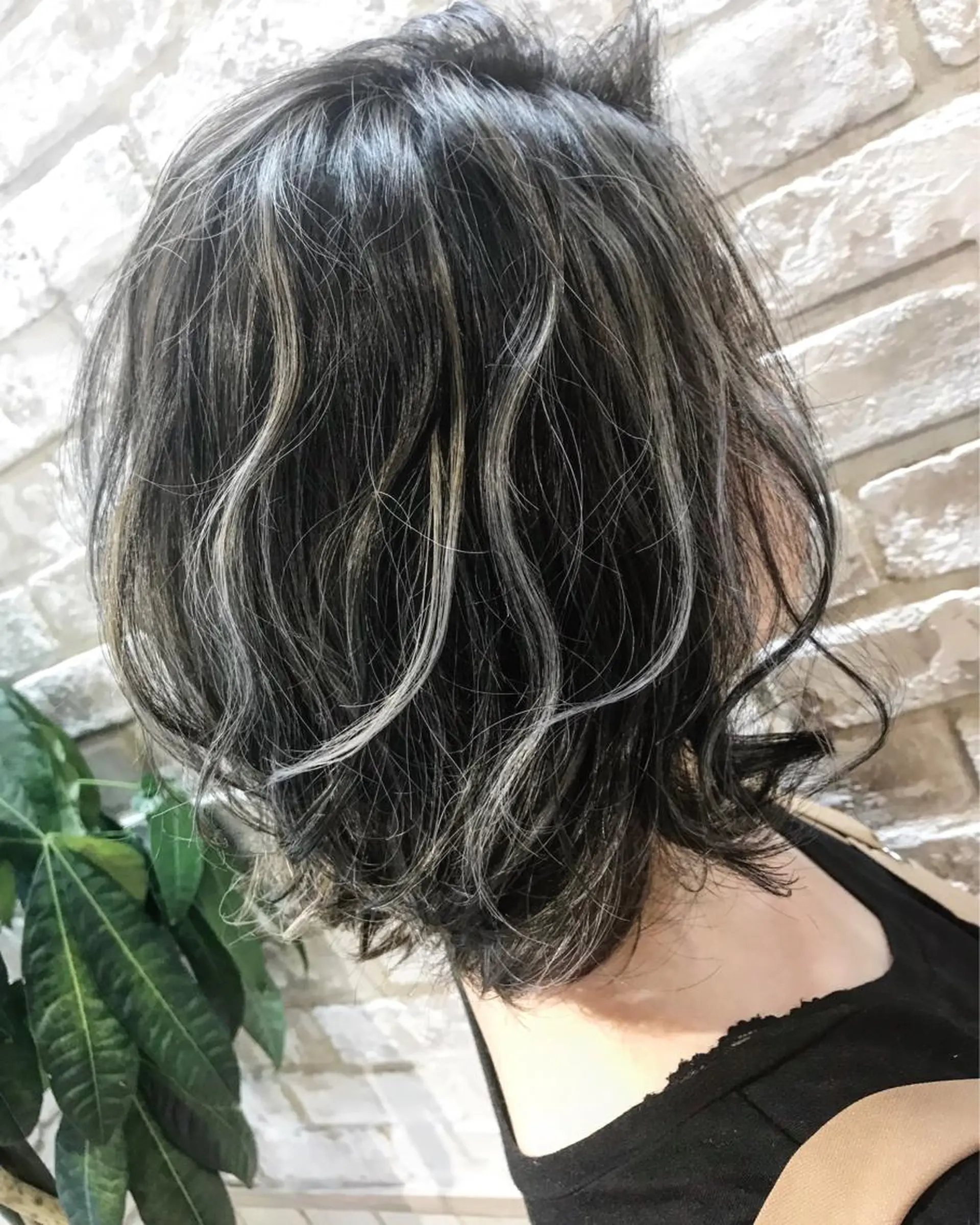 ミディアム カラー ハイライトカラー ハイライト カット ヘアカラー grow【グロウ】恵比寿所属・奥野 貴史　代表　レイヤーのヘアスタイル