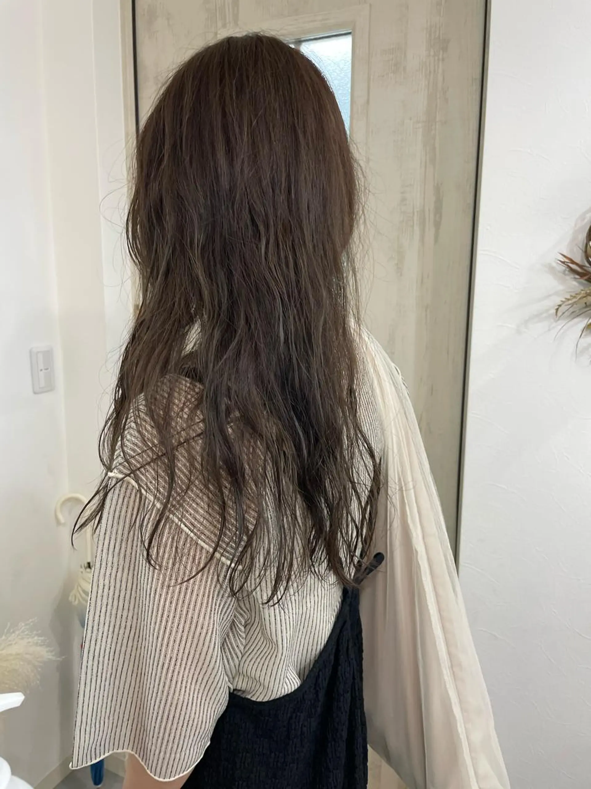 ロング カラー milk所属・キノシタ マユのヘアスタイル