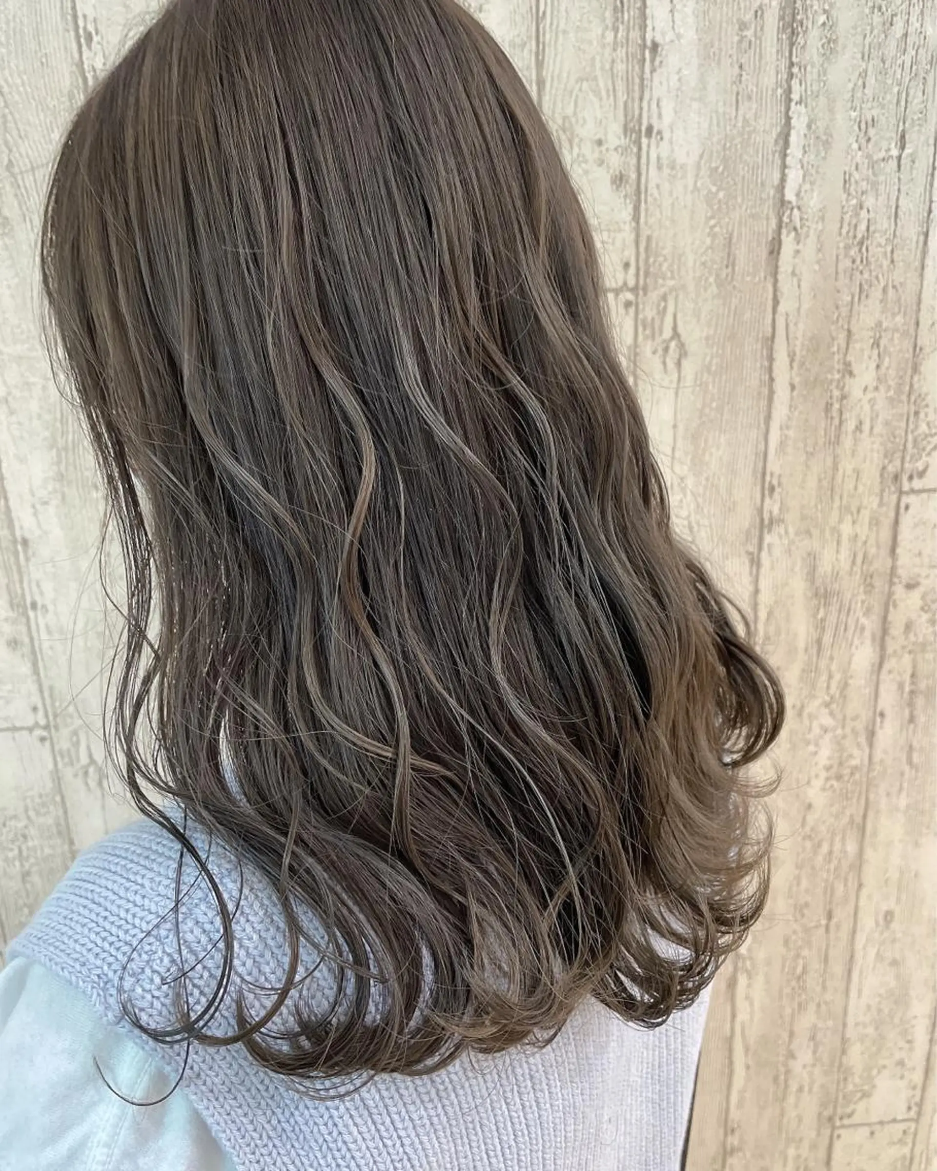 セミロング i.+sapporo所属・ショート/レイヤー /札幌/小山内のヘアスタイル