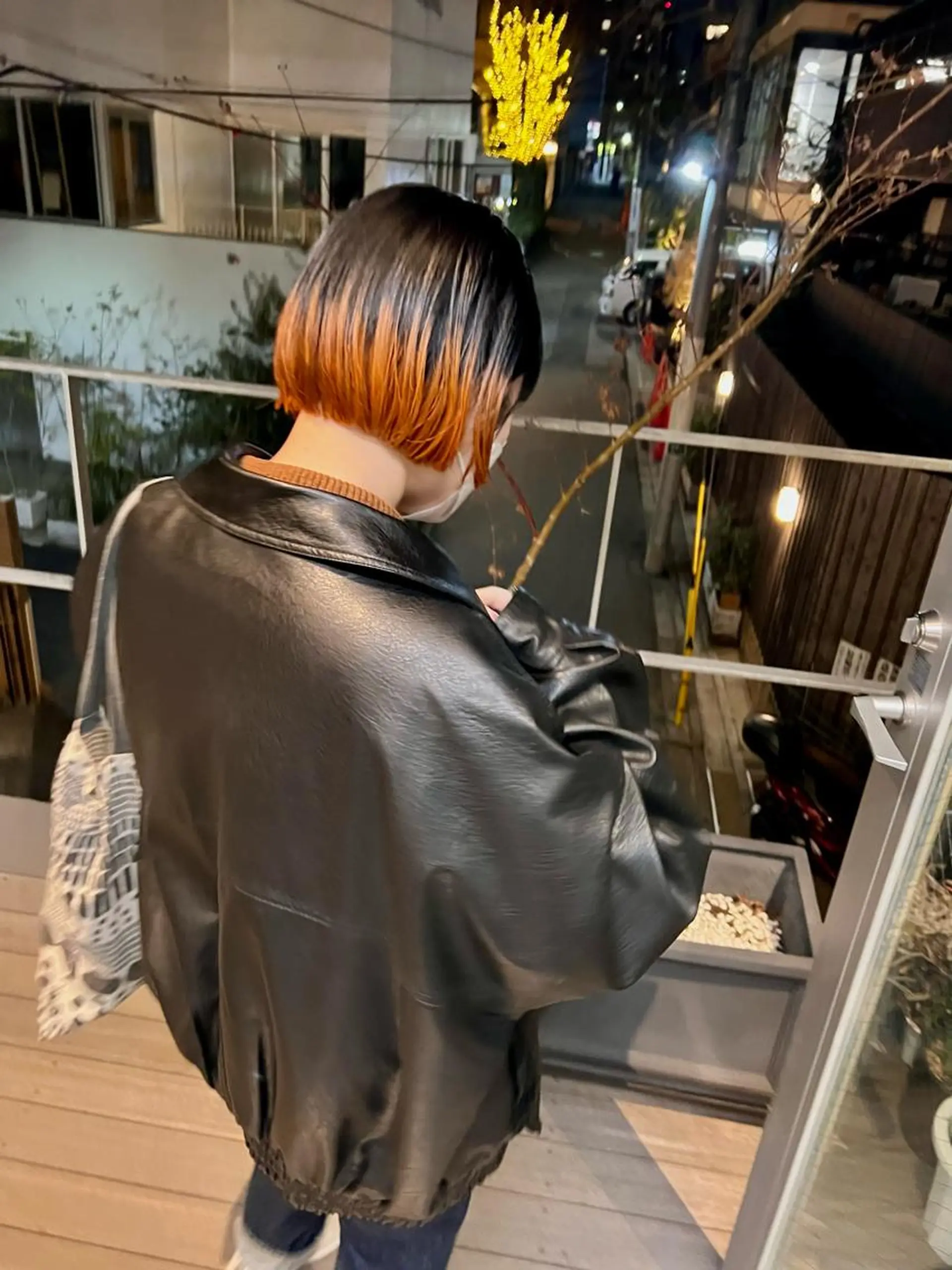 ショート カラー ブリーチ グラデーションカラー オレンジ カット ヘアカラー トリートメント sakoda shunkiのヘアスタイル