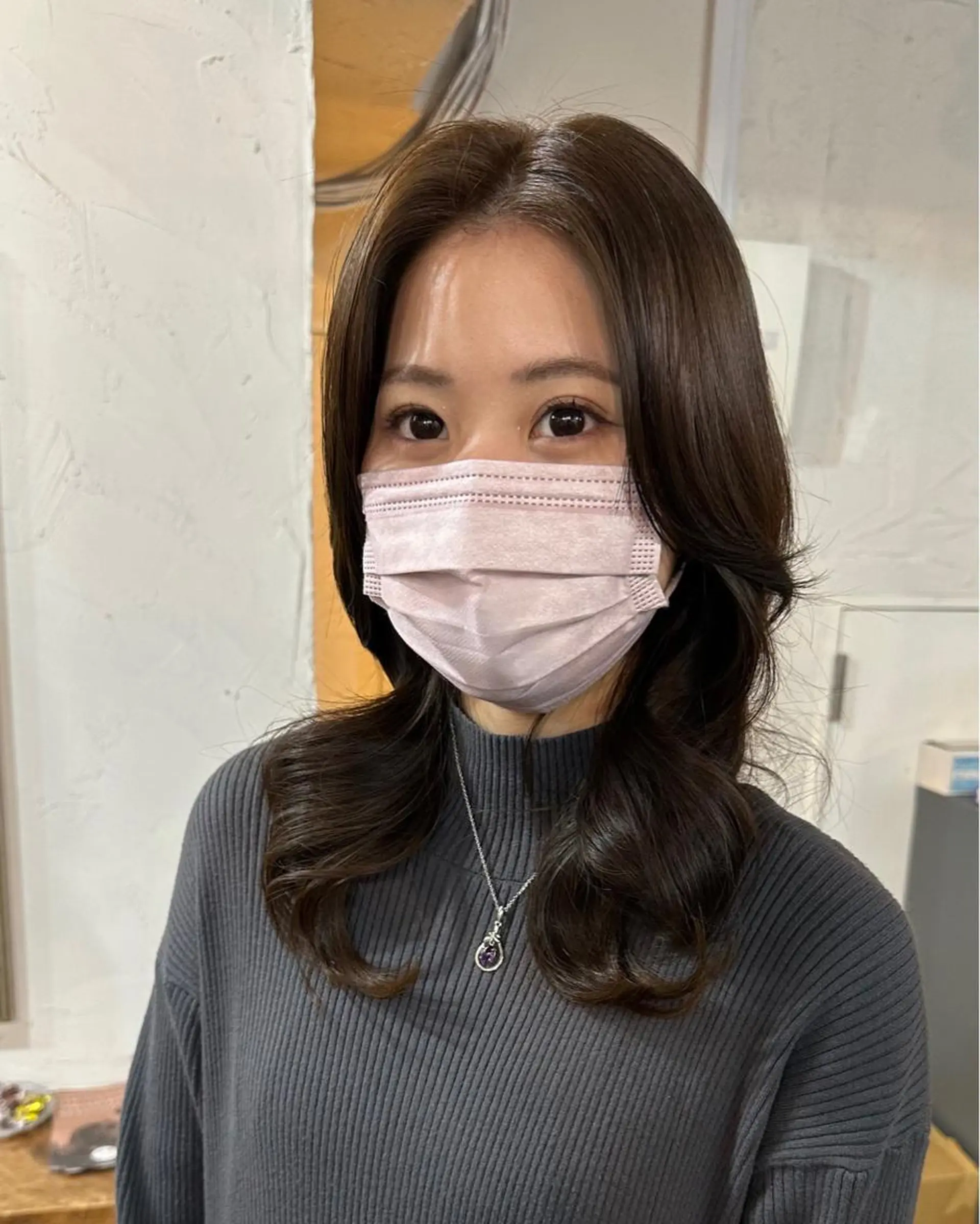 セミロング カラー 切りっぱなしボブ ショートボブ セミロングパーマ バレイヤージュ ベージュカラー カット ヘアカラー トリートメント フリーランス所属・韓国ヘア レイヤー くびれヘアMATSUのヘアスタイル