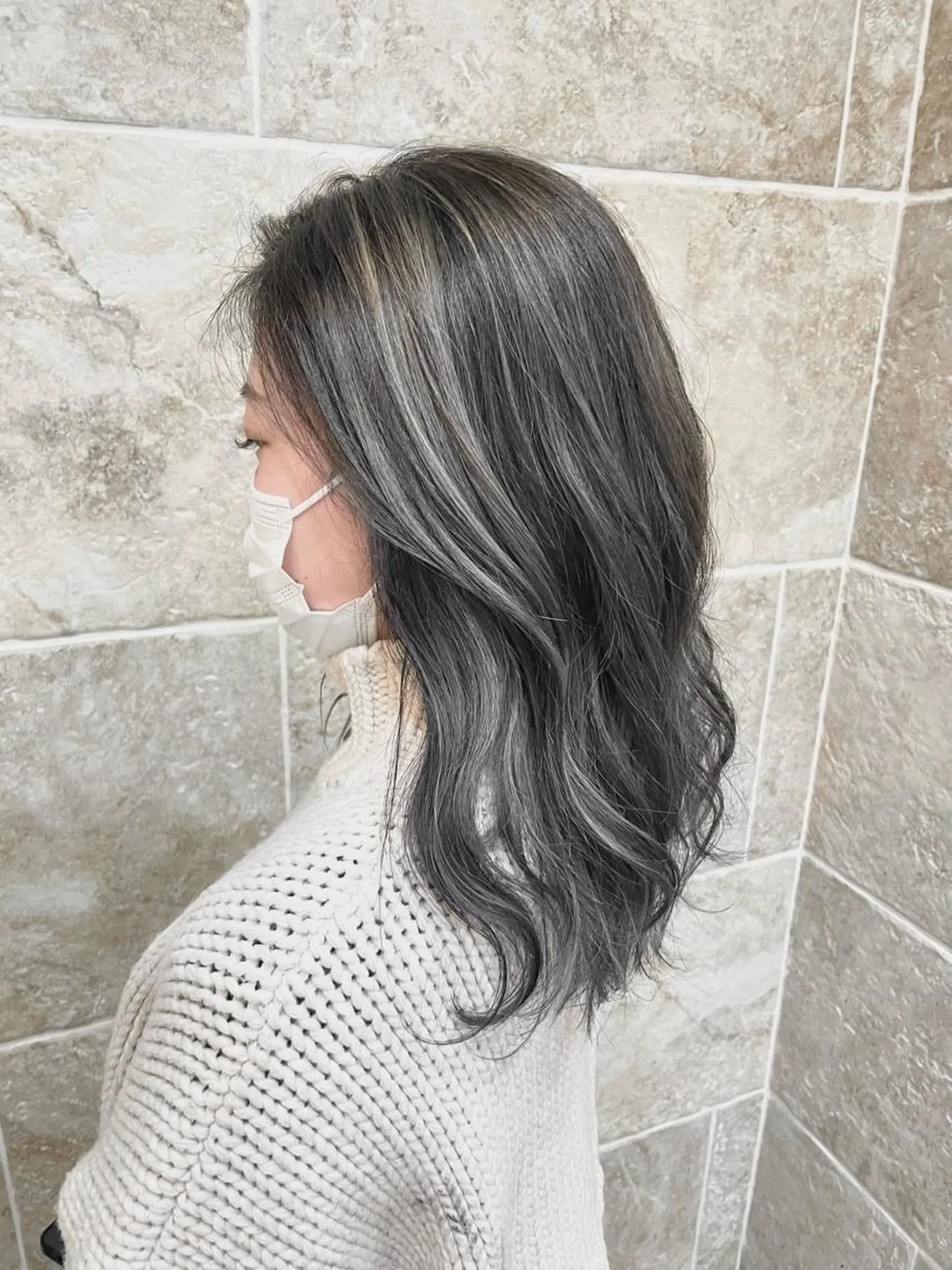 セミロング カラー 《Zina札幌大通》 Hinanoのヘアスタイル