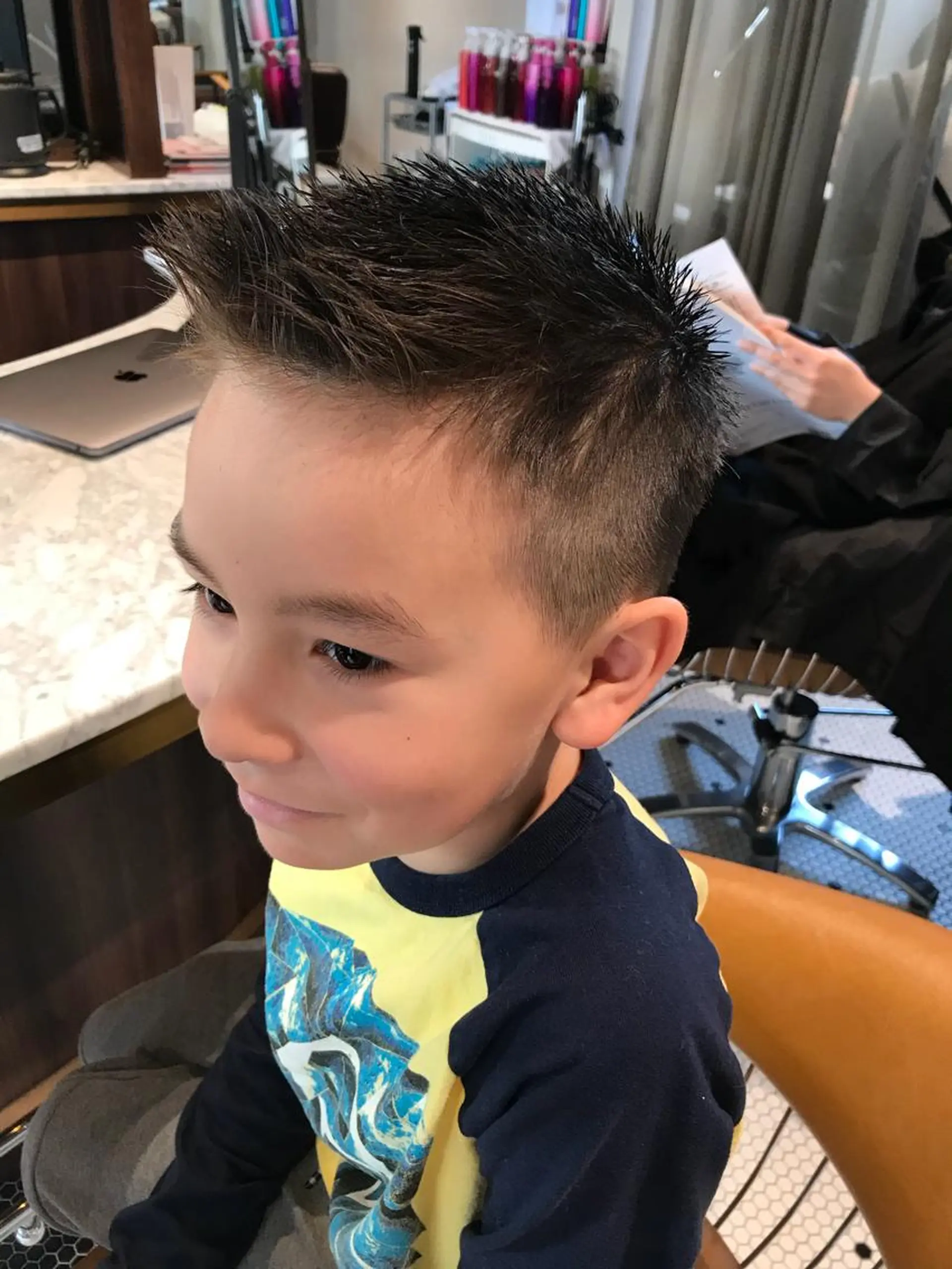 メンズ Leverage所属・【店長】外国人風 メンズヘア尾上雄輝のヘアスタイル