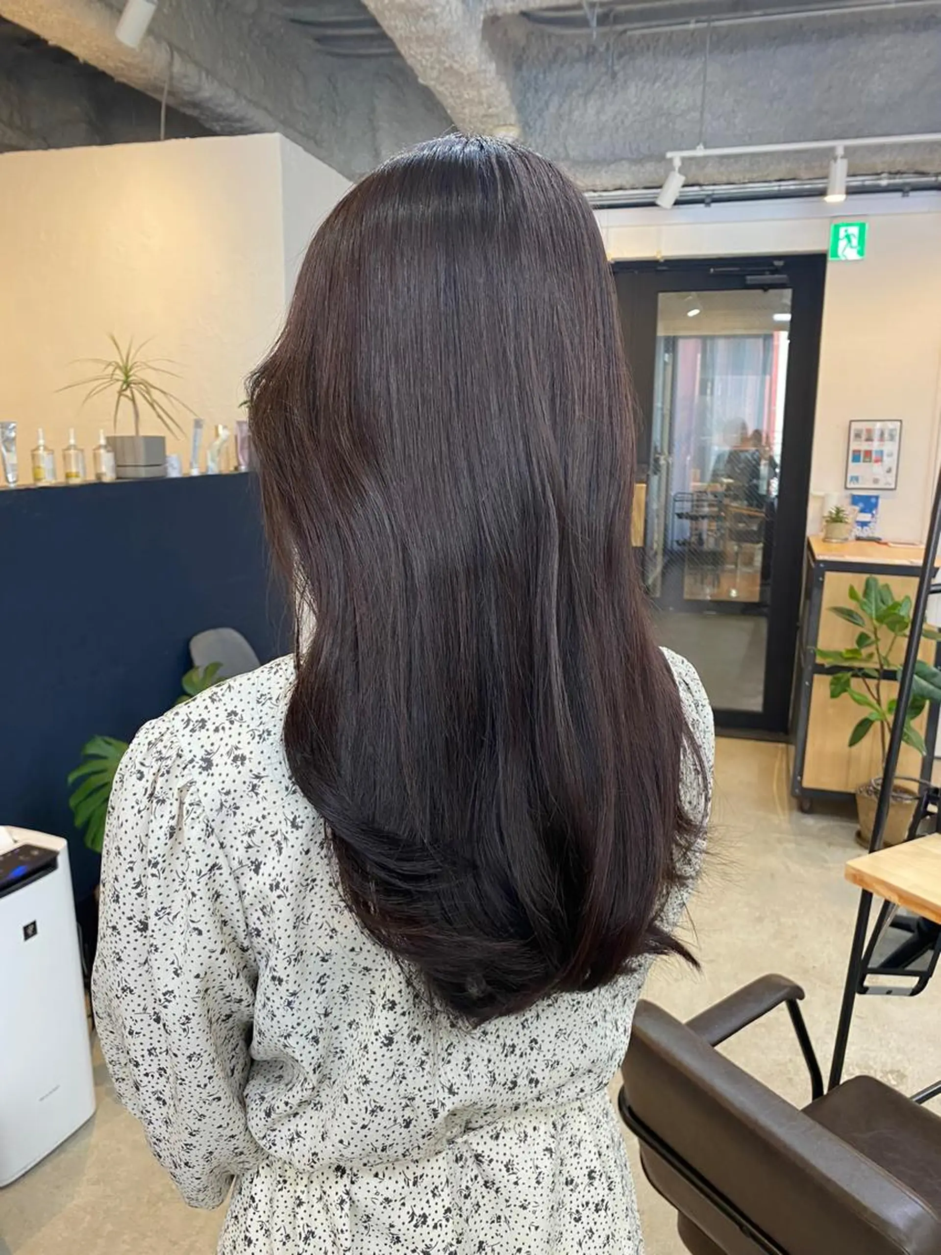 ロング カラー ブラウンカラー チョコレートブラウン ヘアカラー 暖色カラー/天神/ ヘイマサクラのヘアスタイル