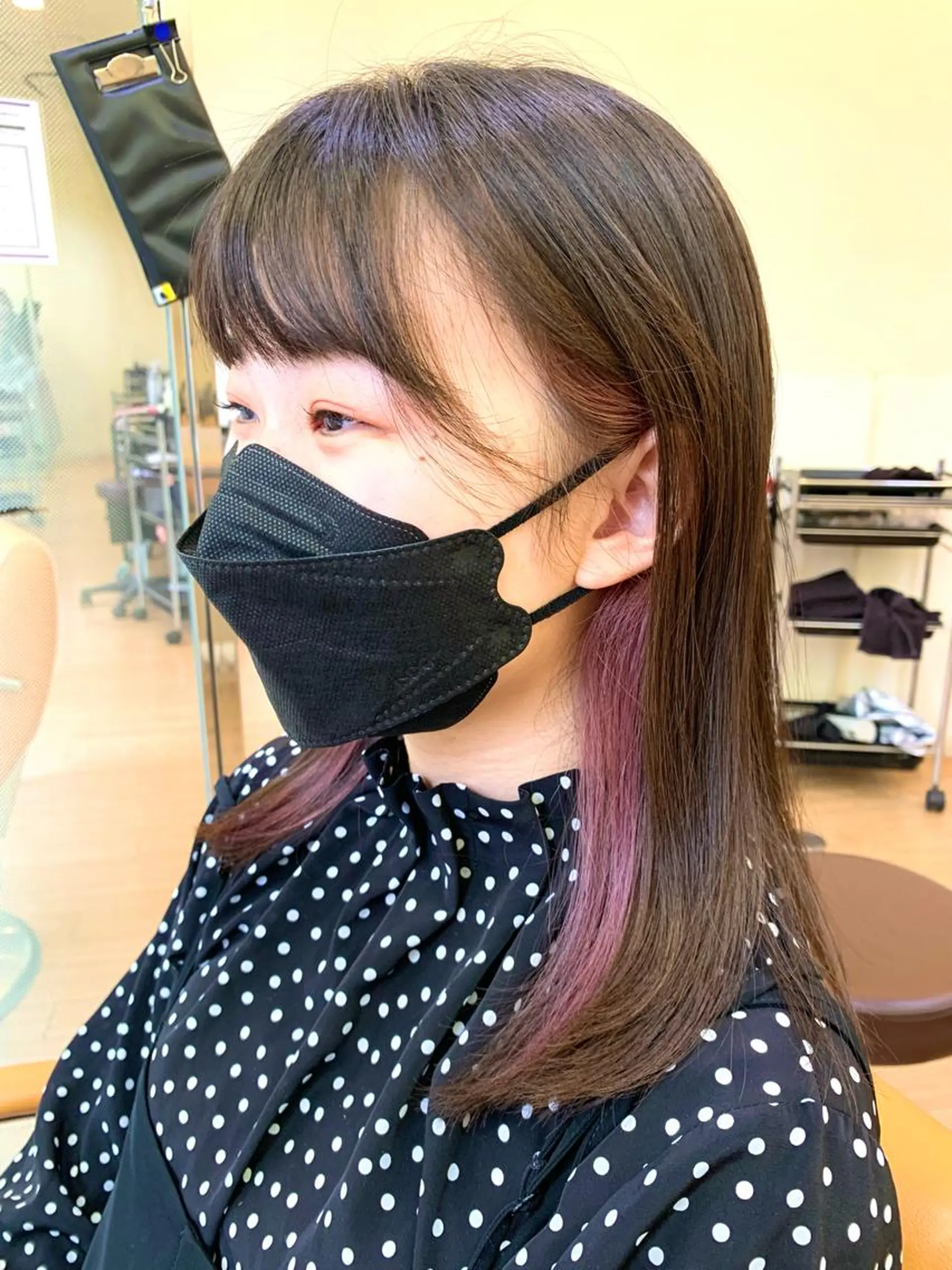 ミディアム カラー ピンクカラー バイオレットカラー カット ヘアカラー トリートメント 板倉 花連のヘアスタイル