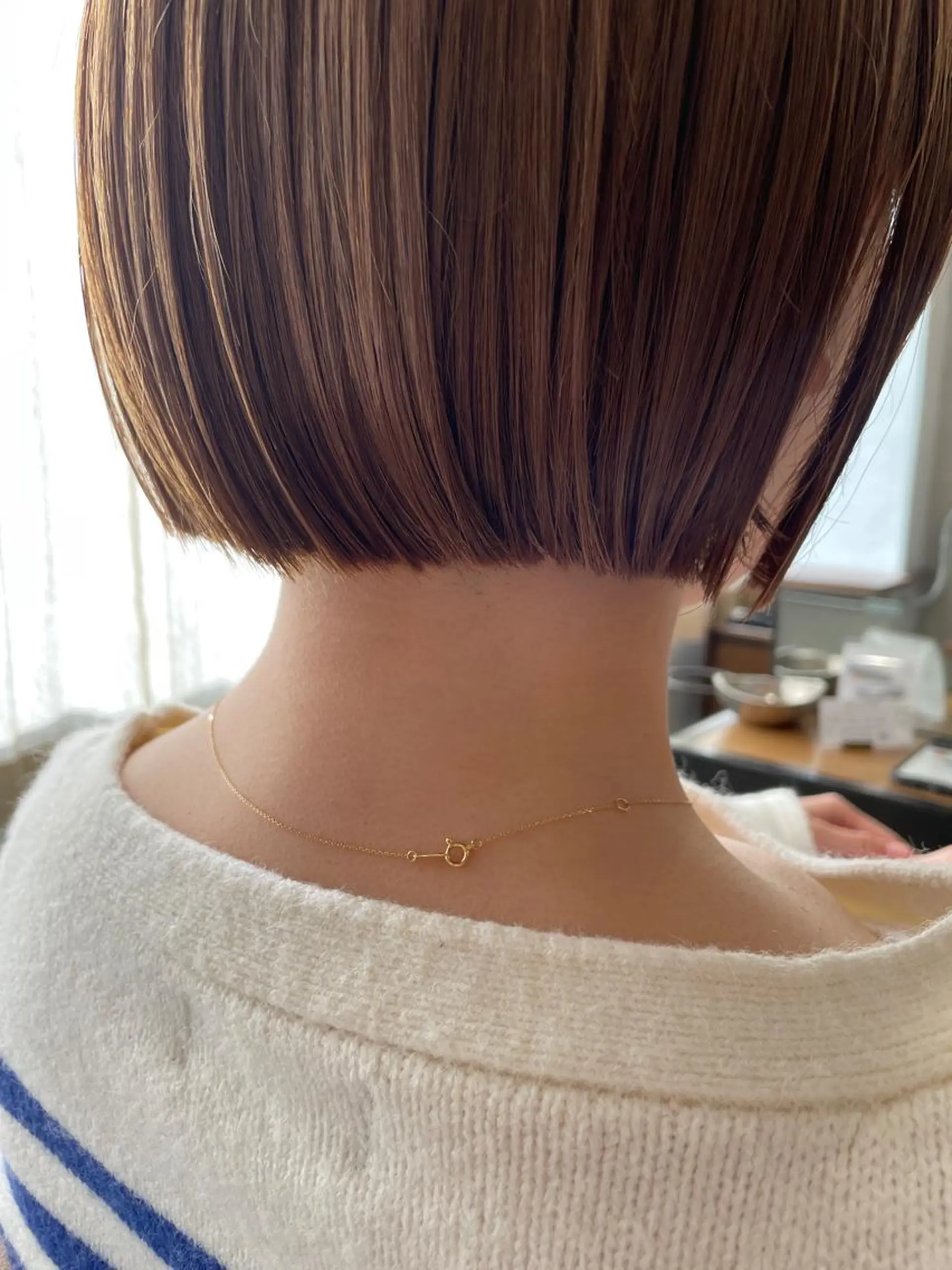 ショート ボブ カット さの あやねのヘアスタイル