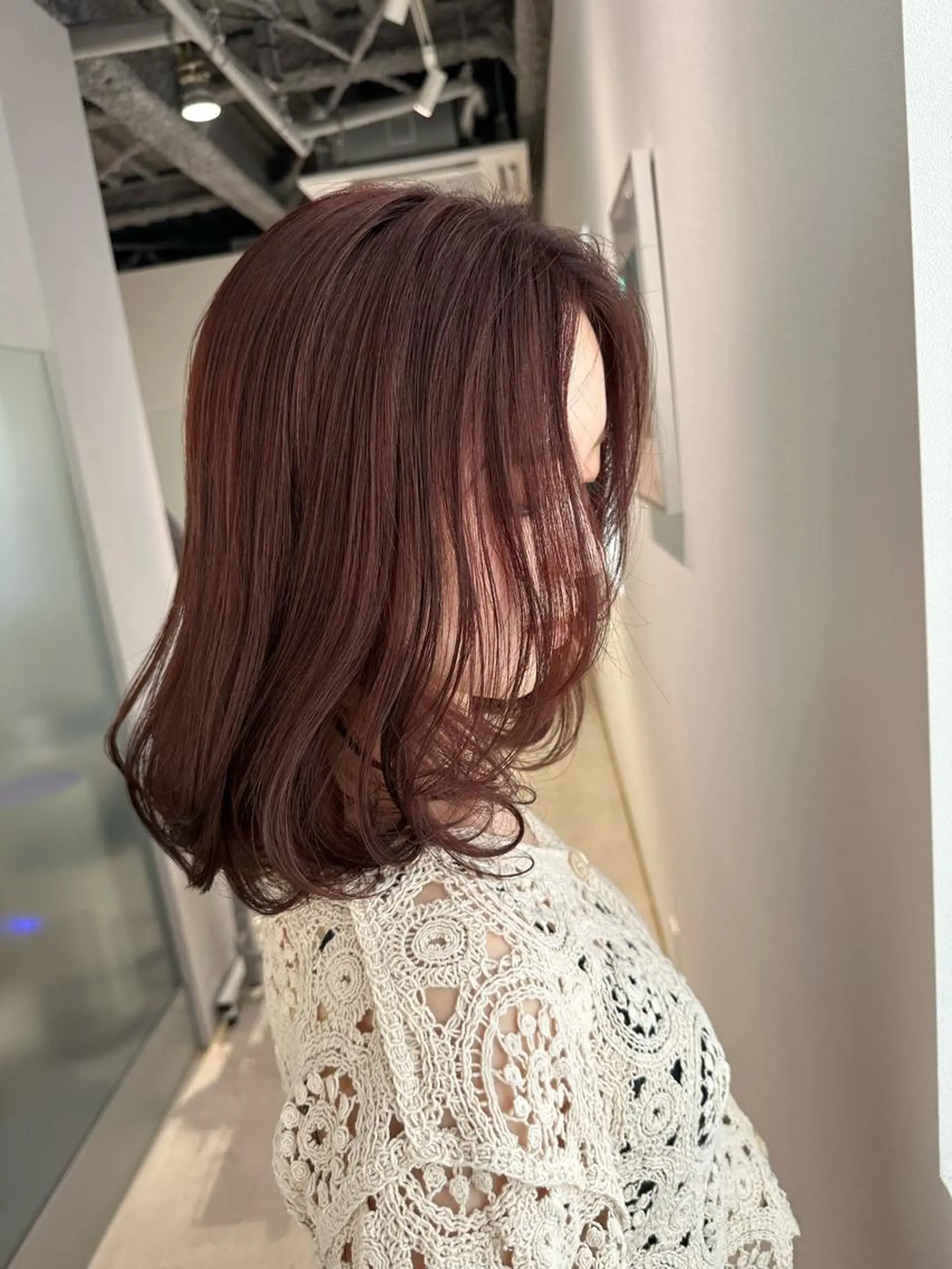 セミロング カラー ピンクカラー MUK ムクのヘアスタイル