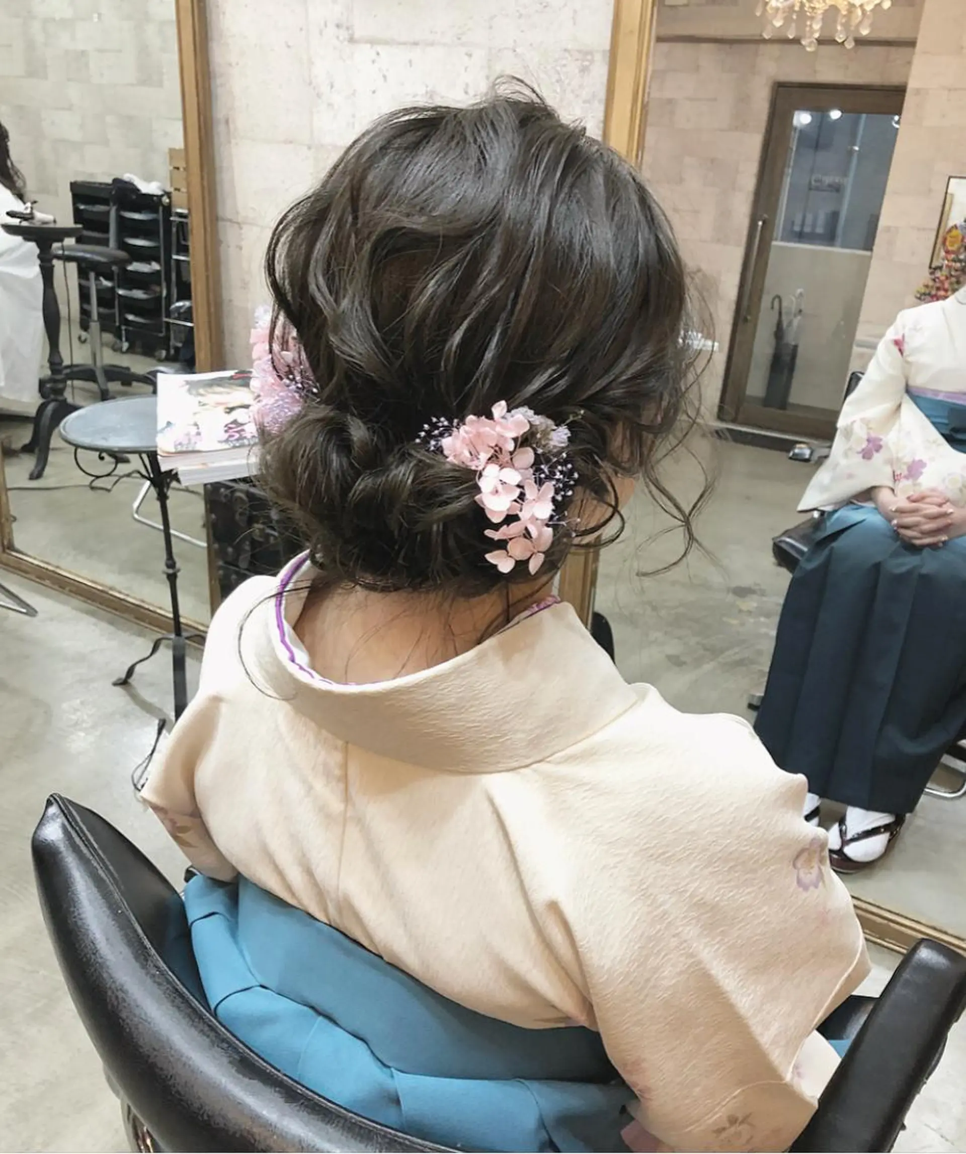 ミディアム ヘアアレンジ 卒業式のヘアスタイル autre所属・大久保 ひでなりのヘアスタイル