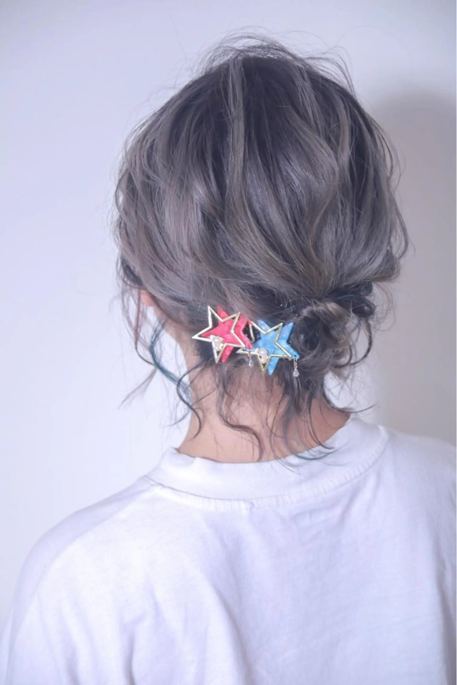 ミディアム カラー ヘアアレンジ 伊藤 裕貴のヘアスタイル