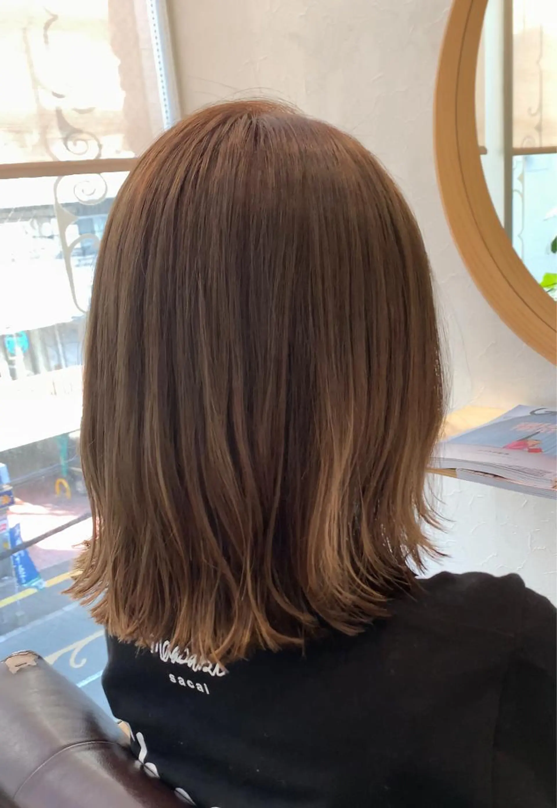 ミディアム カラー ベージュカラー カット ヘアカラー トリートメント Liberty 店長 TAJIMAのヘアスタイル
