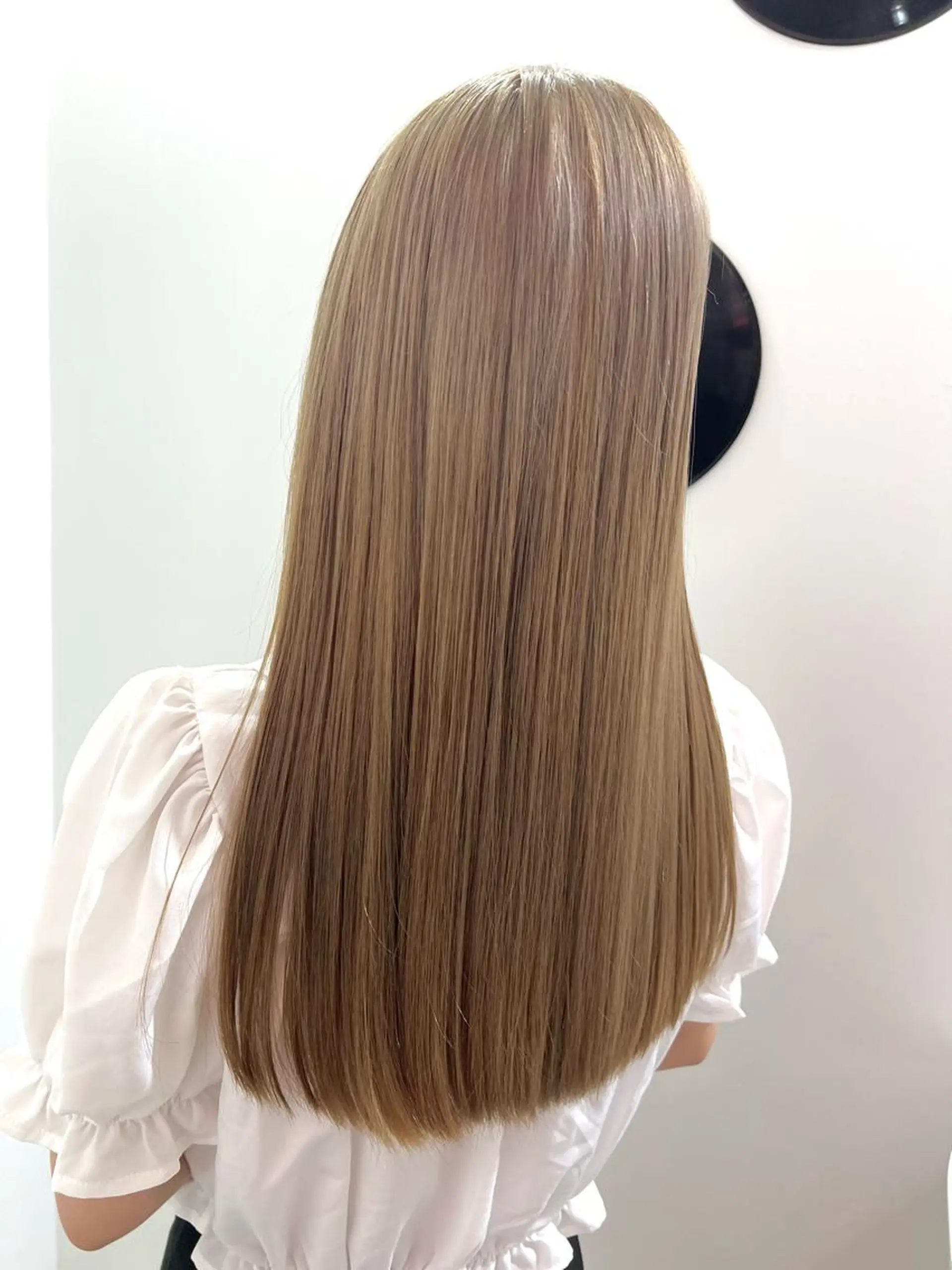 ロング カラー ヘアアレンジ 🧨ブリーチー×ボブ レイヤー💎じゅえるのヘアスタイル