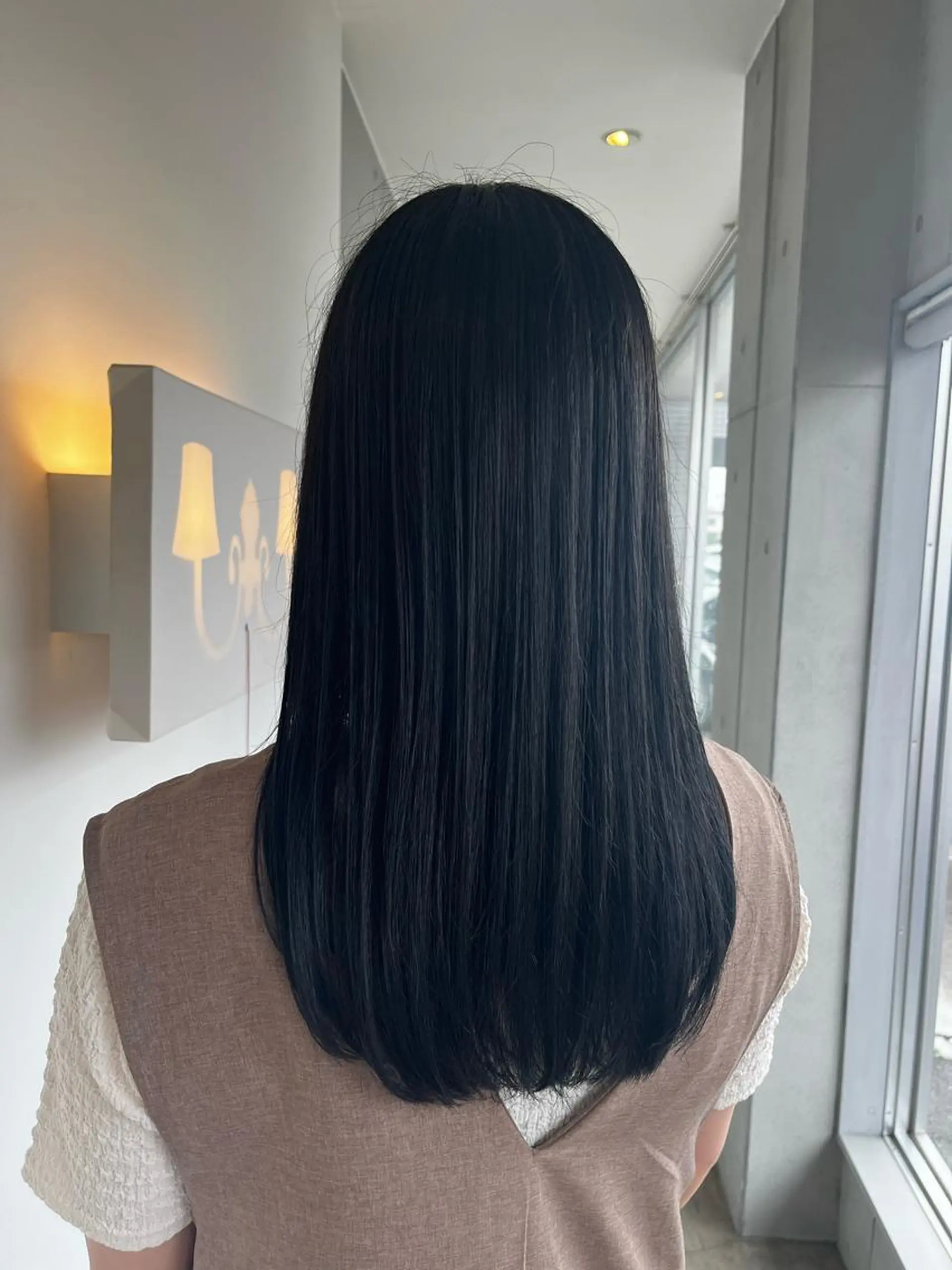 ミディアム カット ヘアカラー sharon所属・おせ ちさとのヘアスタイル