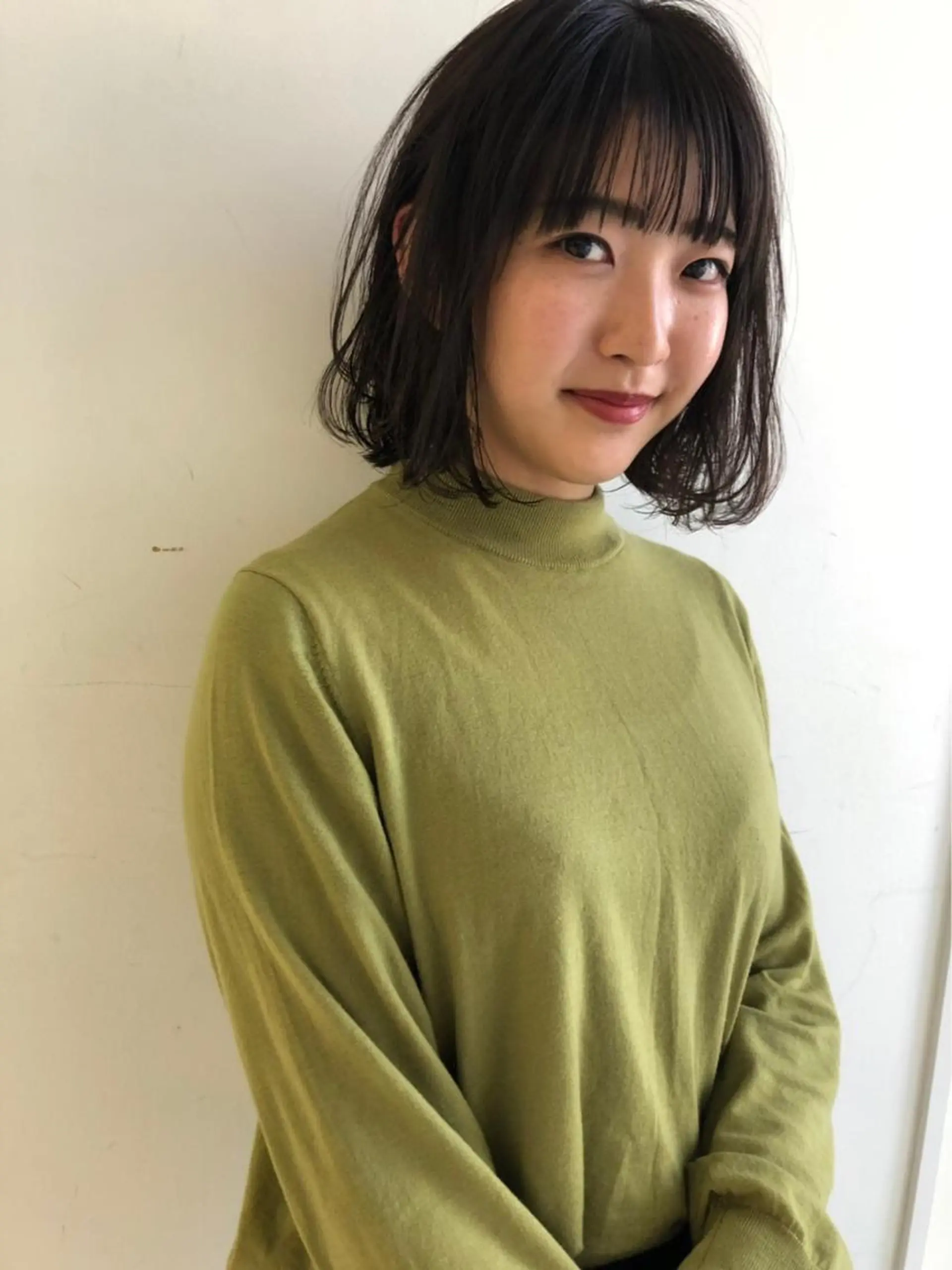 ミディアム カラー salowin三丁目所属・🟩白髪ぼかし/ ショート/ボブ/大司のヘアスタイル