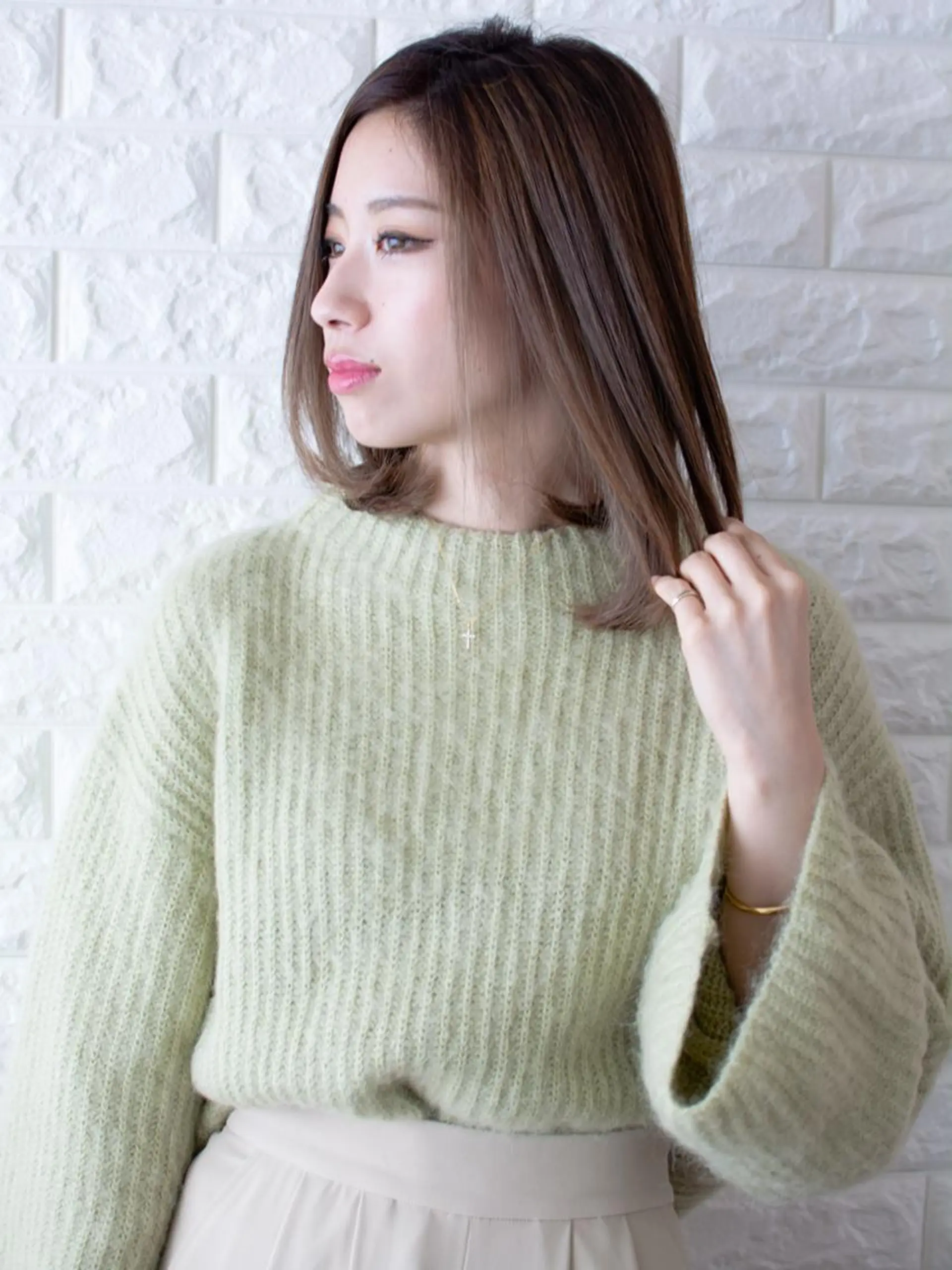 ミディアム カラー ショートボブ ベージュカラー ブルーカラー ブルージュ グレージュ カット ヘアカラー トリートメント 斉藤 正敏のその他イメージ