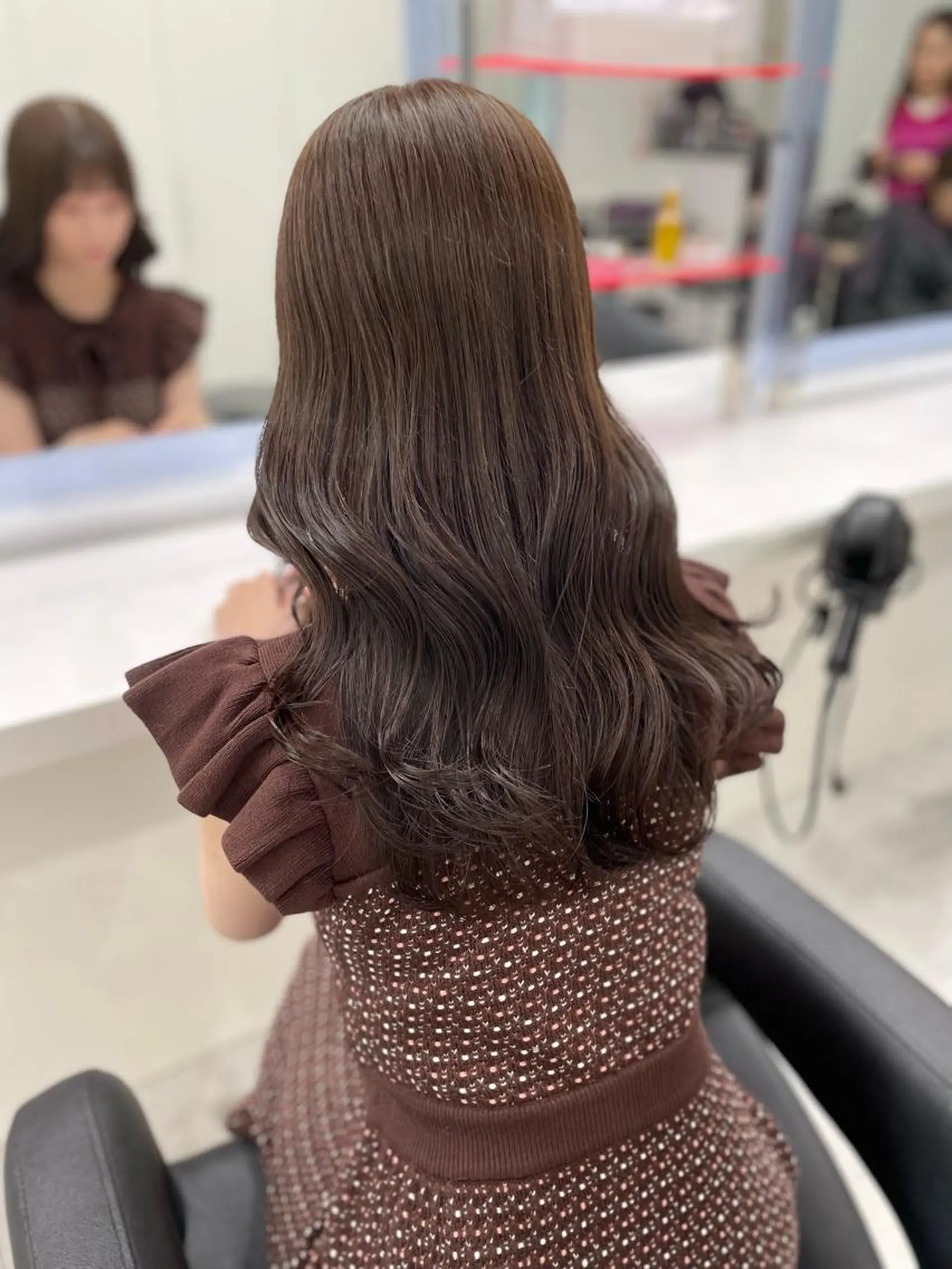 セミロング カラー ヘアアレンジ Ella所属・nana【艶髪】/ レイヤー/縮毛矯正のヘアスタイル