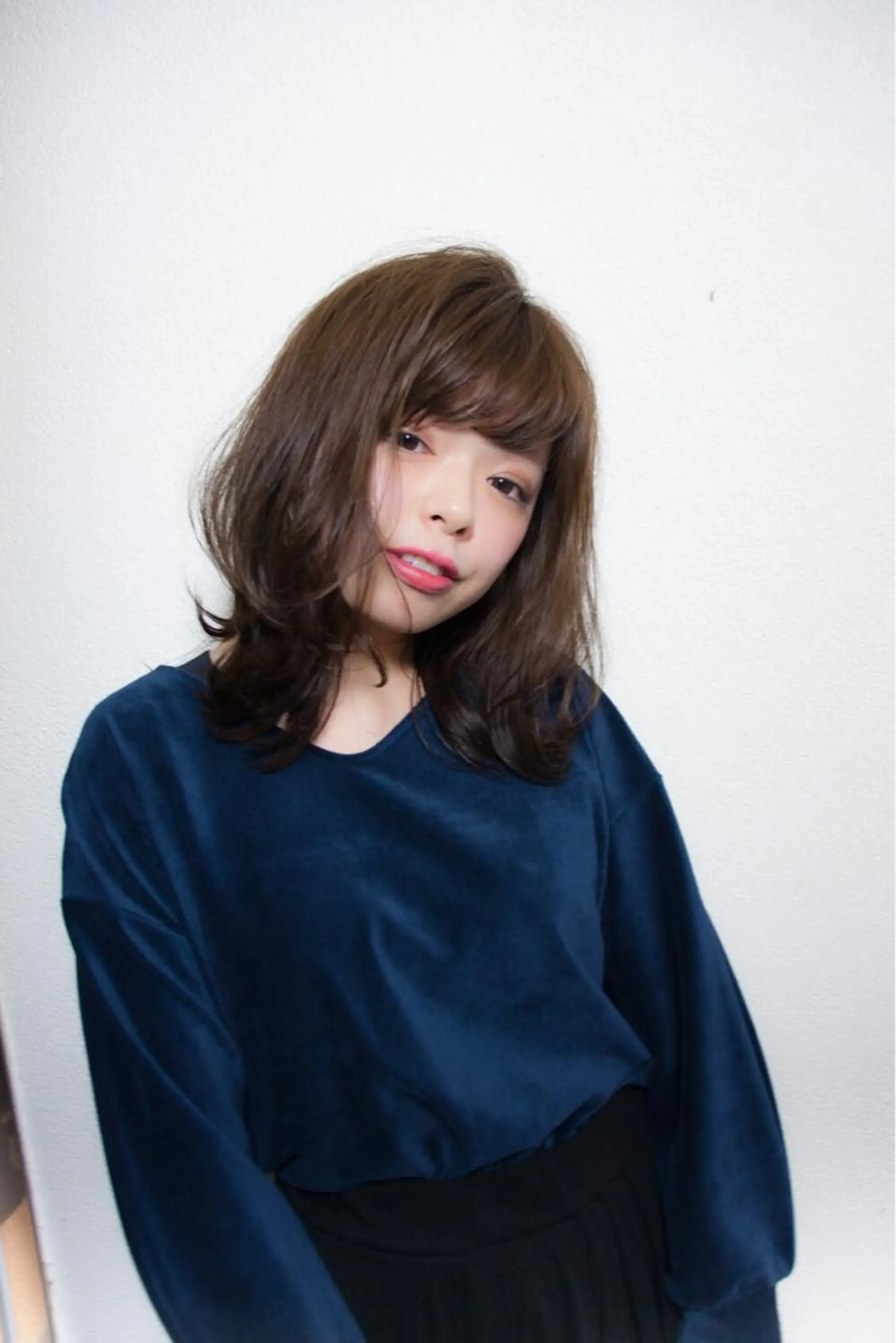 ミディアム カラー グレージュ RESBORN所属・長岡 大偉のヘアスタイル