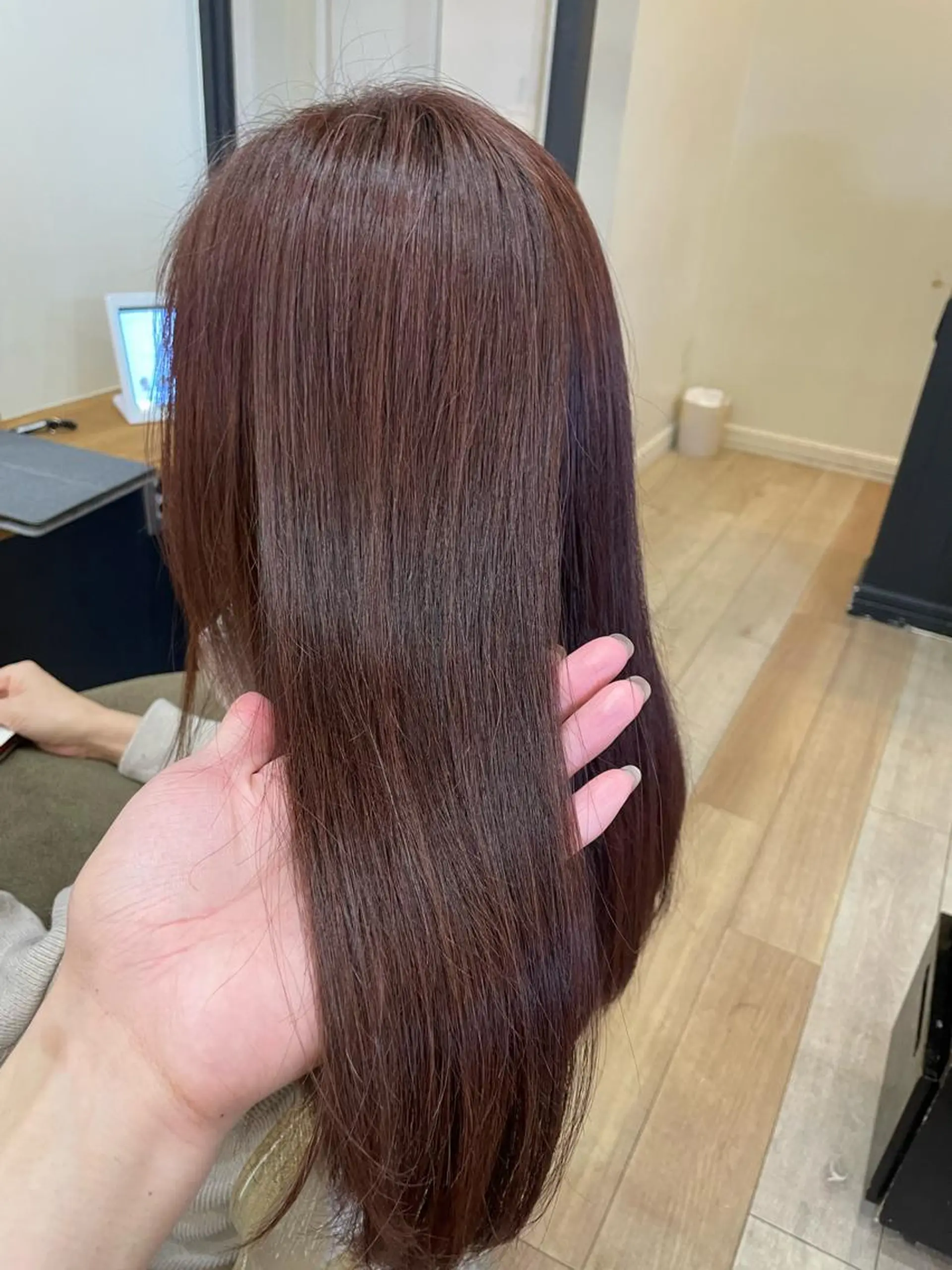 ロング ピンクブラウン 亀川蓮 Agu hairのヘアスタイル