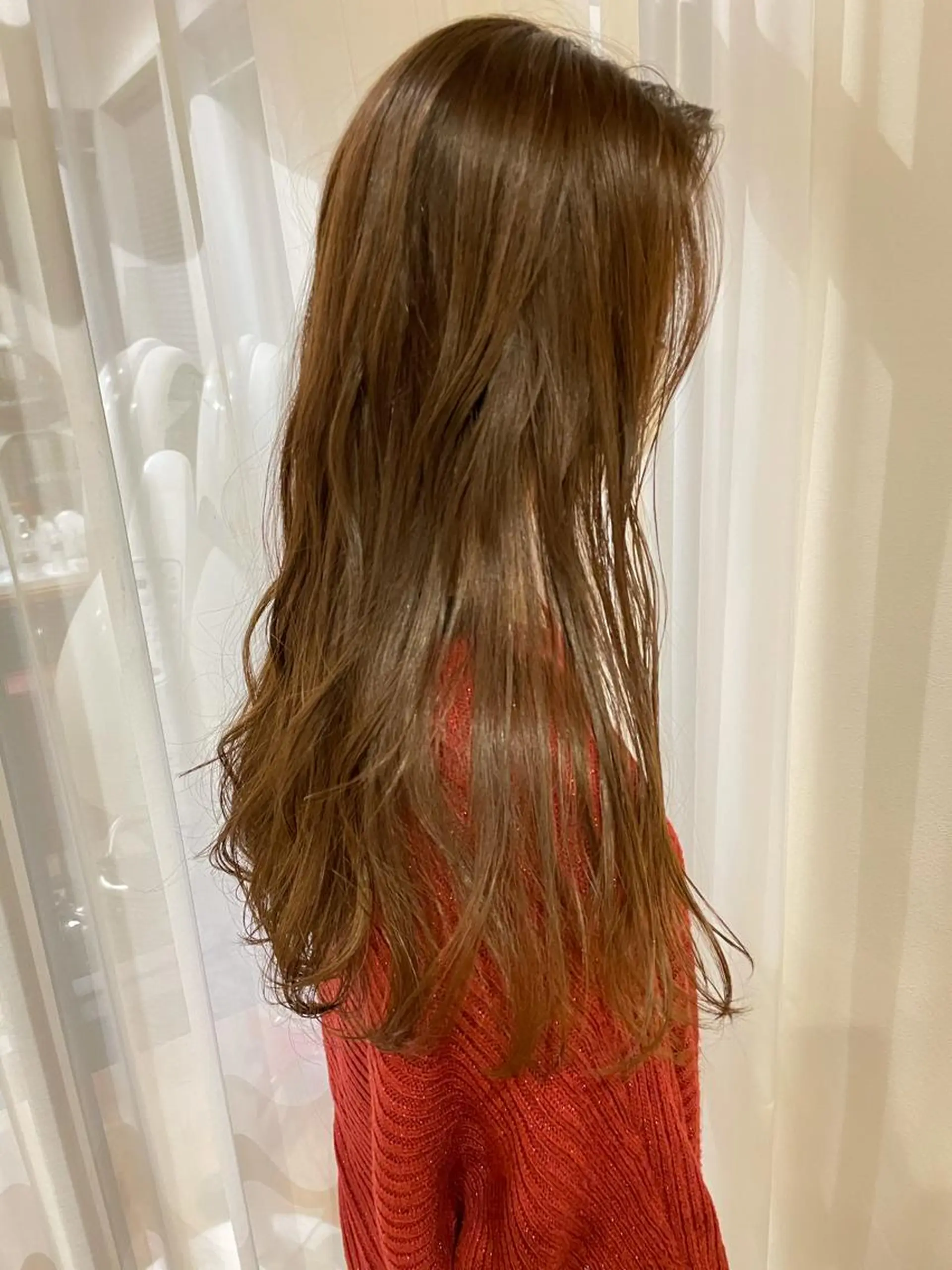 ロング 藤井 みなみのヘアスタイル