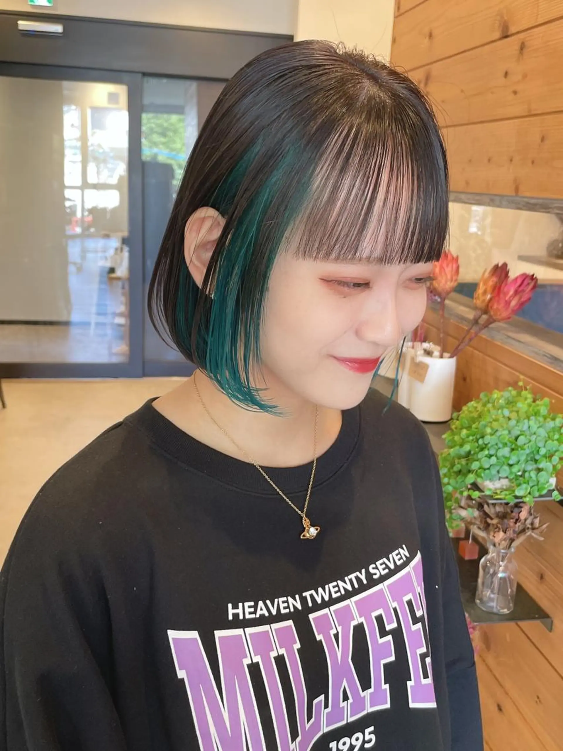 ミディアム ill.所属・ill［イル］大須 ダブルカラー髪質改善のヘアスタイル