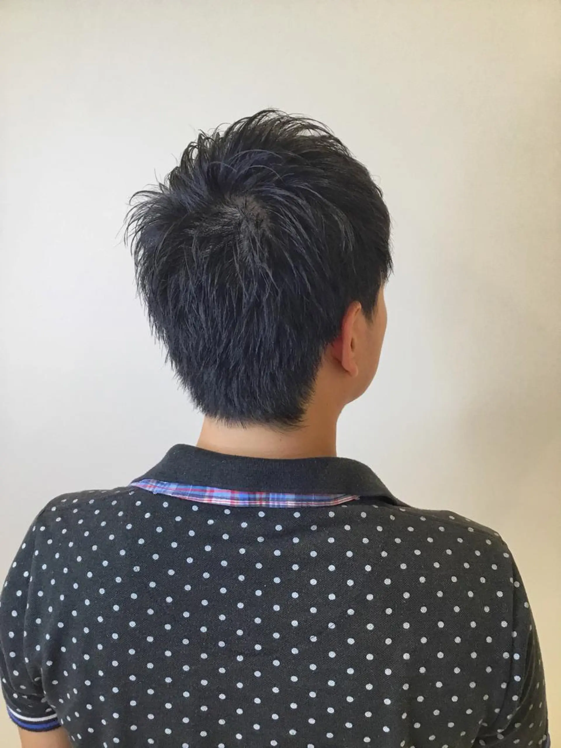 ショート メンズ 刈り上げ 齋藤 らいのヘアスタイル