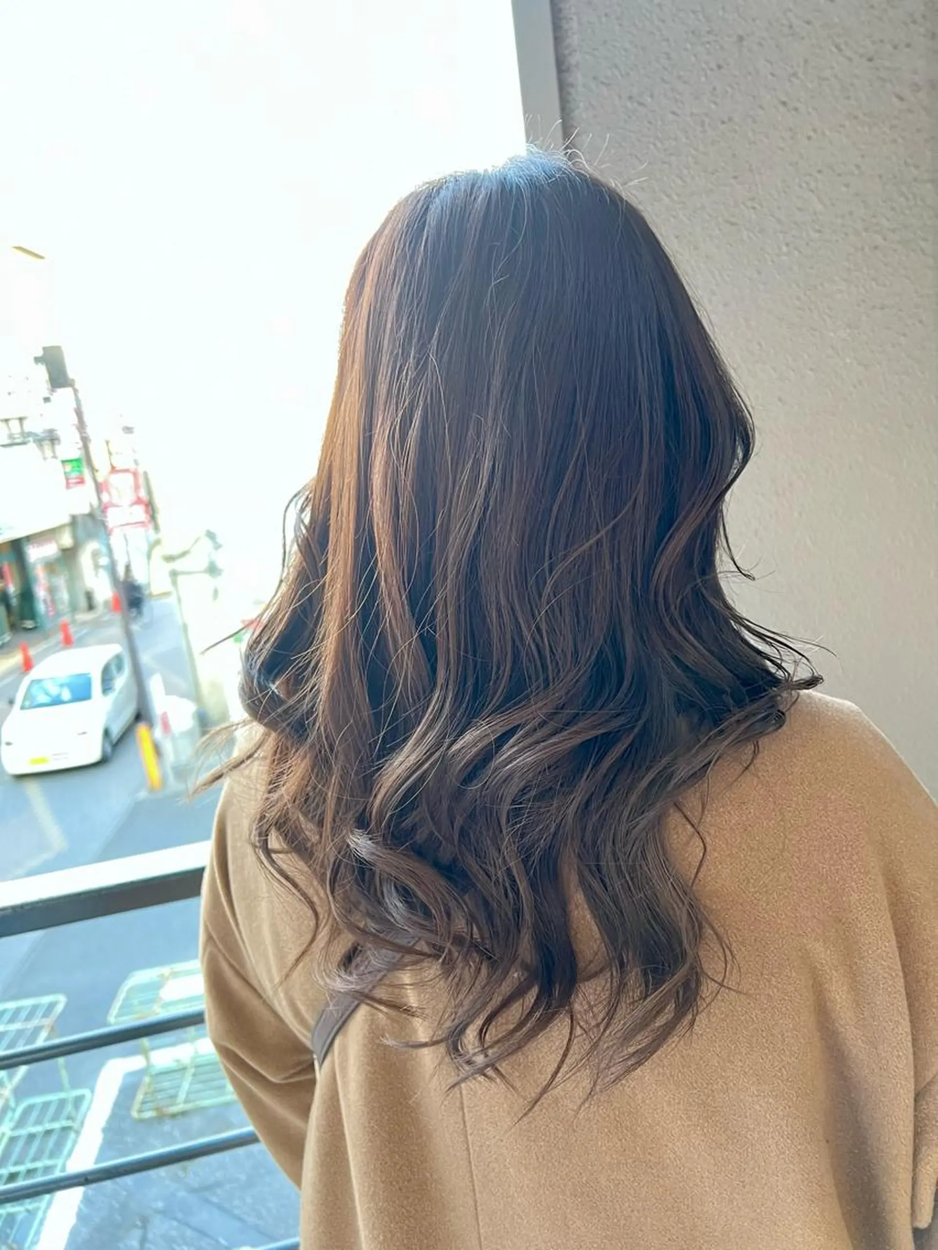 ロング カラー グレージュ ロング カット ヘアカラー トリートメント Kazu .Kのヘアスタイル