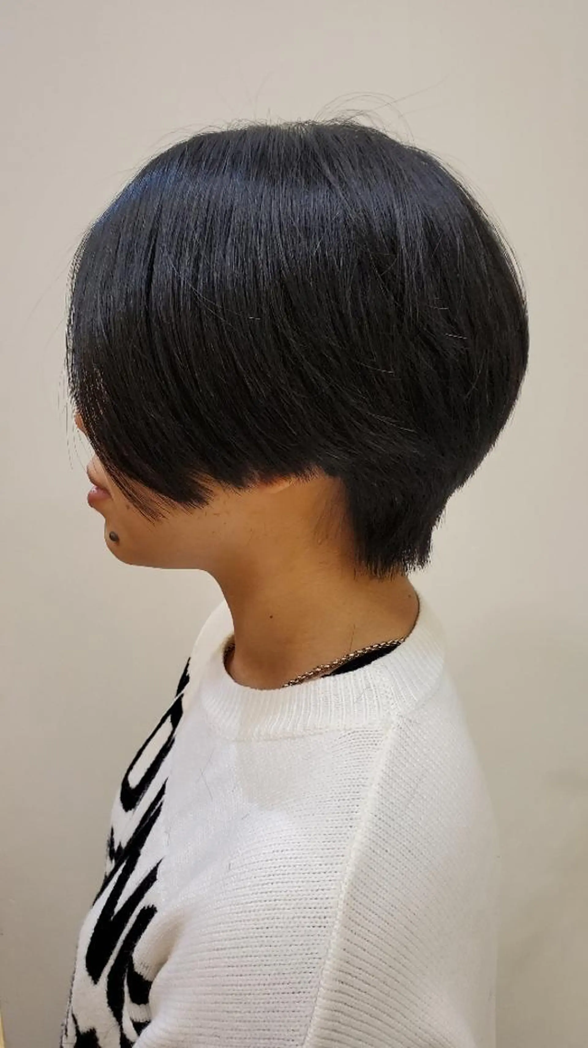 ショート 齋藤 愛美のヘアスタイル