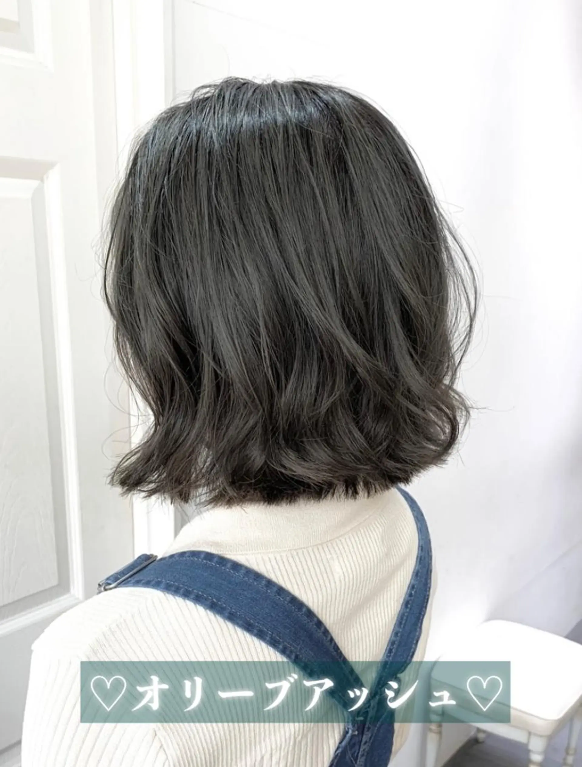 ショート カラー パーマ アッシュ ブリーチ 透明感カラー ブリーチなしカラー オリーブアッシュ カット ヘアカラー トリートメント JYUNESU表参道所属・韓国ヘア🇰🇷🎀 透明感カラーのヘアスタイル