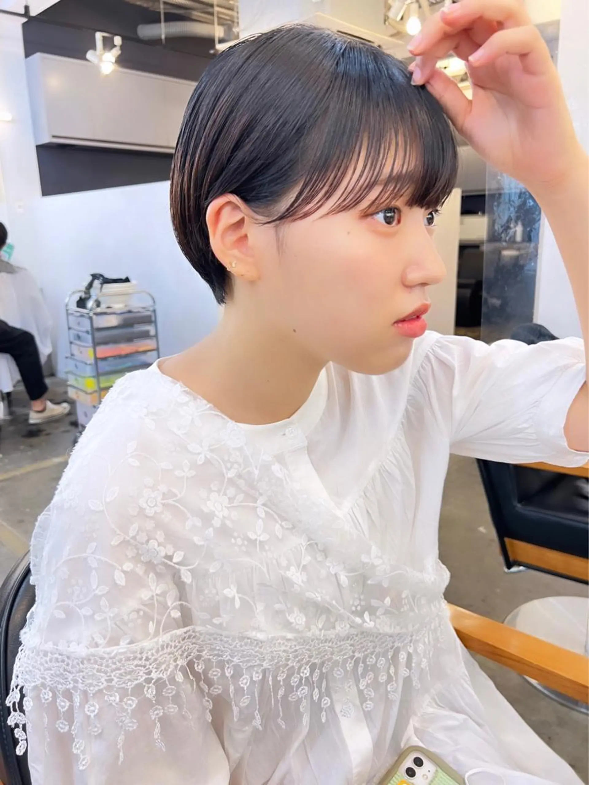 ショート ショートヘア 小顔カット デザインカラー/ 火ノ見🪡のヘアスタイル