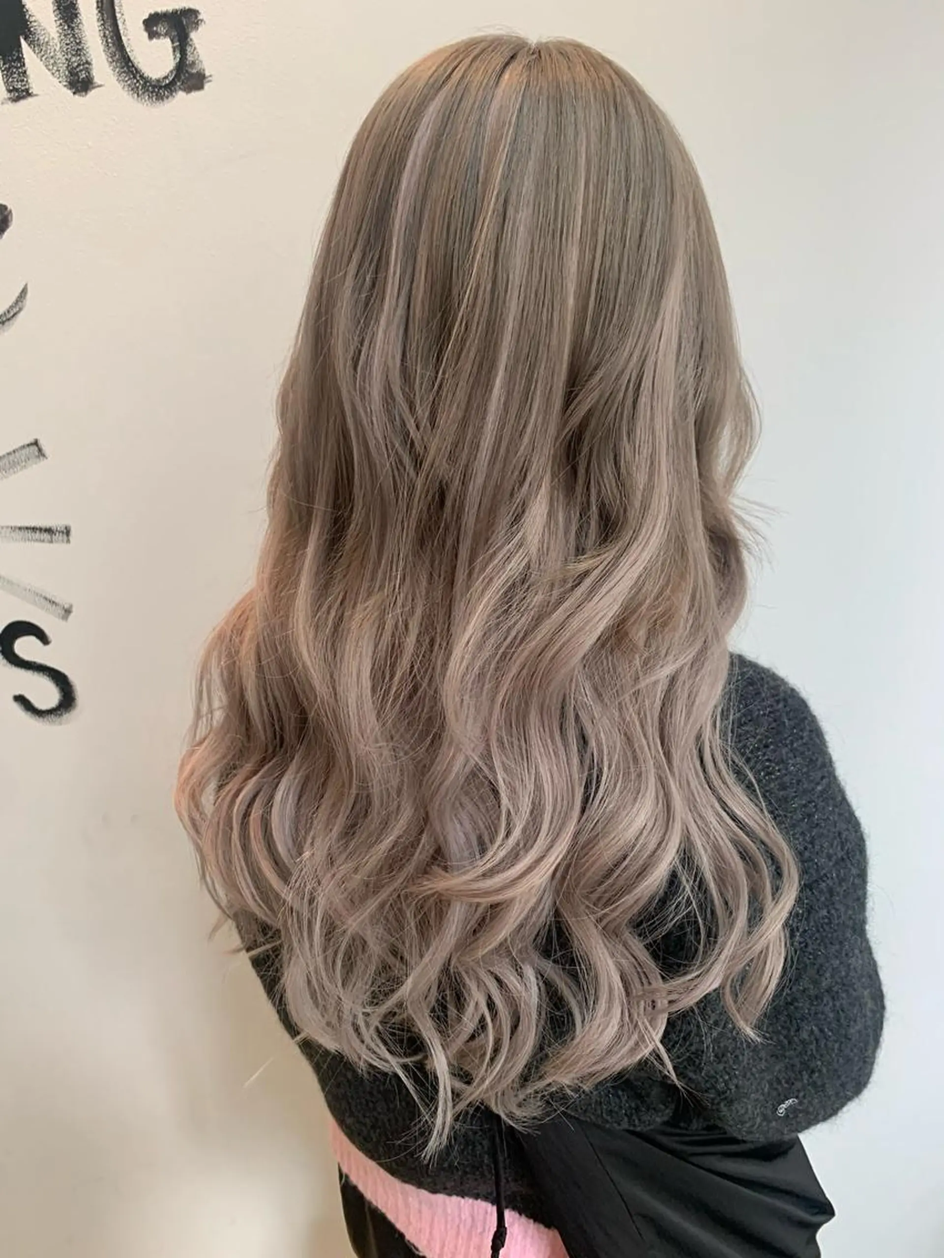 ミディアム シールエクステ エクステ 小笠原 菜緒のヘアスタイル
