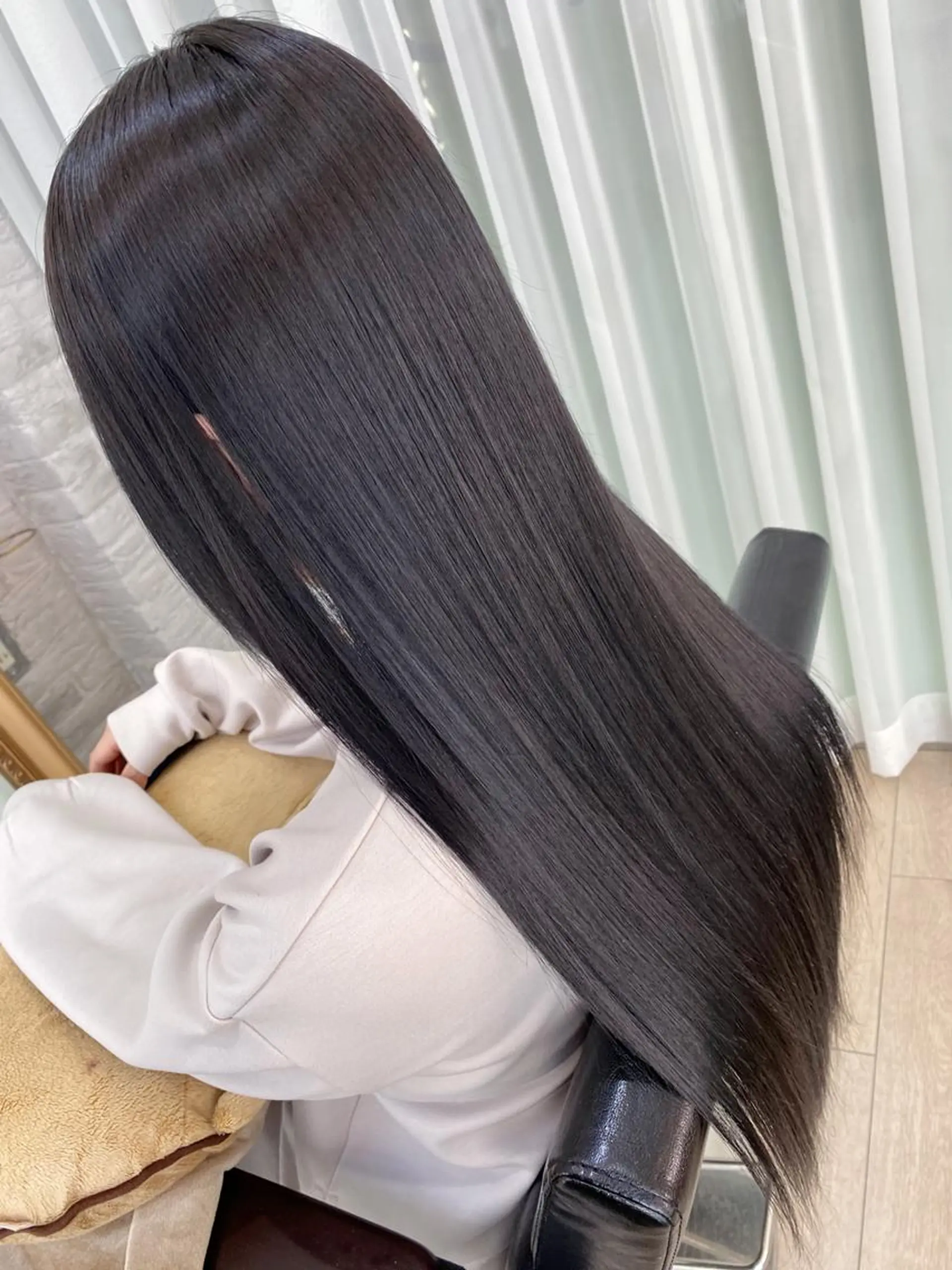 ロング カット トリートメント 髪質改善カラー特化 ルイス奈良のヘアスタイル