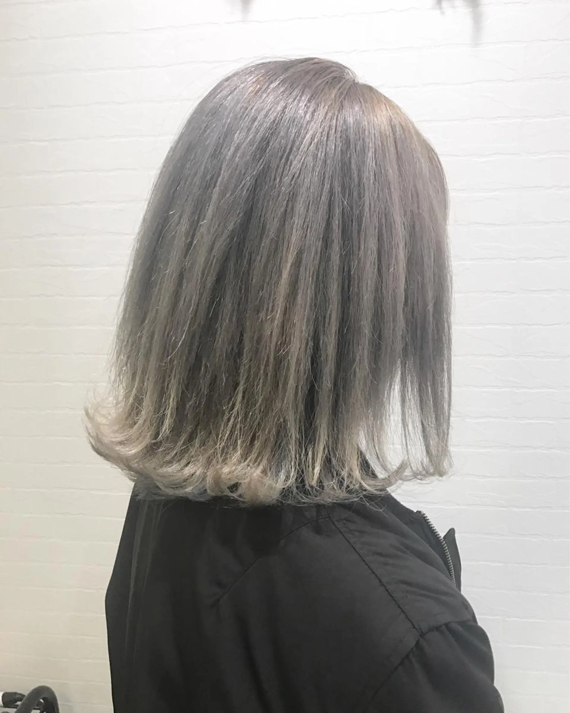 ショート カラー ヘアアレンジ アッシュ ヘアカラー トリートメント BANK'S hair所属・💐ケラチン 髪質改善寺坂雄飛💐のヘアスタイル