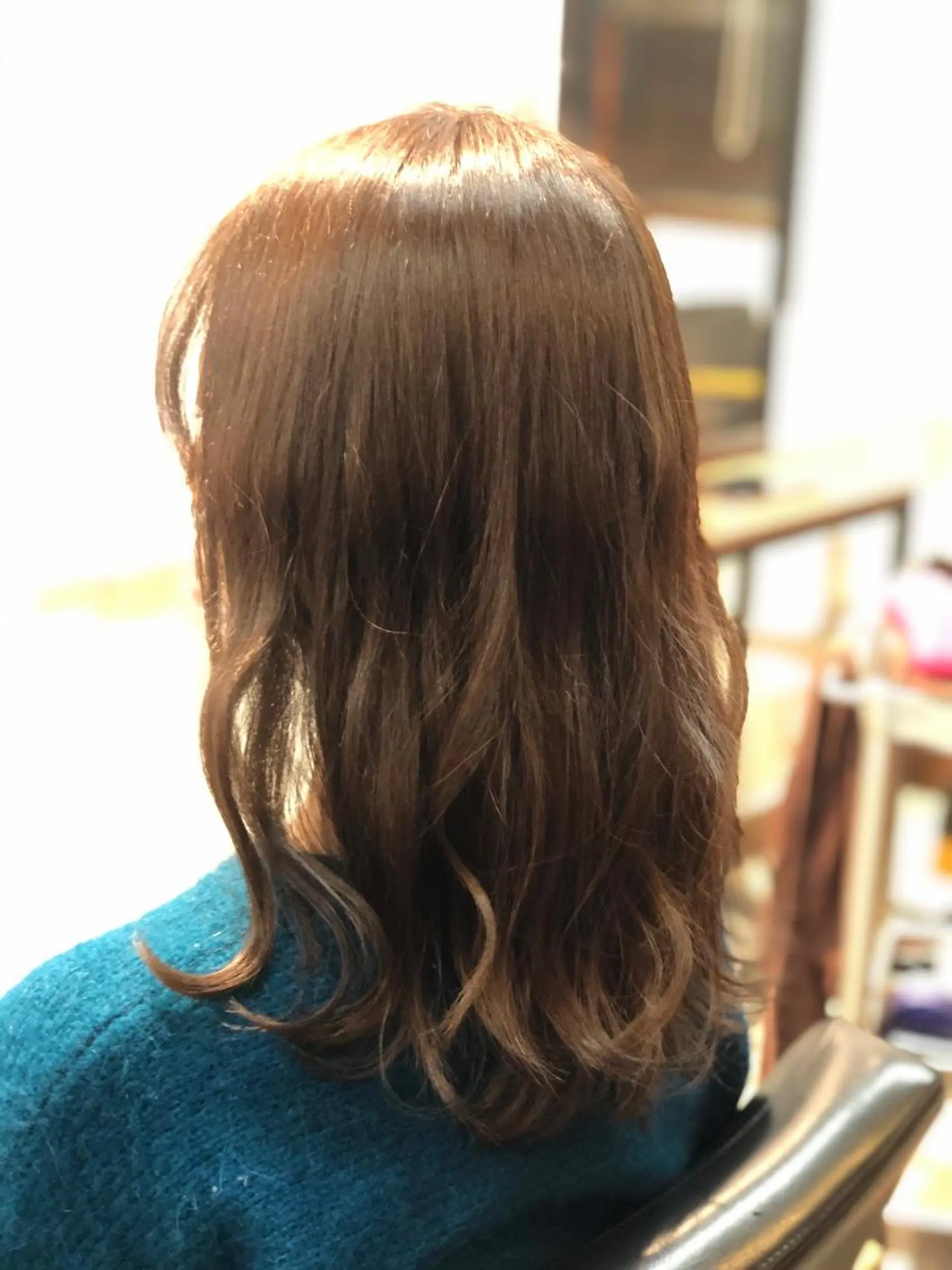 セミロング カラー パーマ ecubo by  lico所属・✨菅近 湧太✨のヘアスタイル