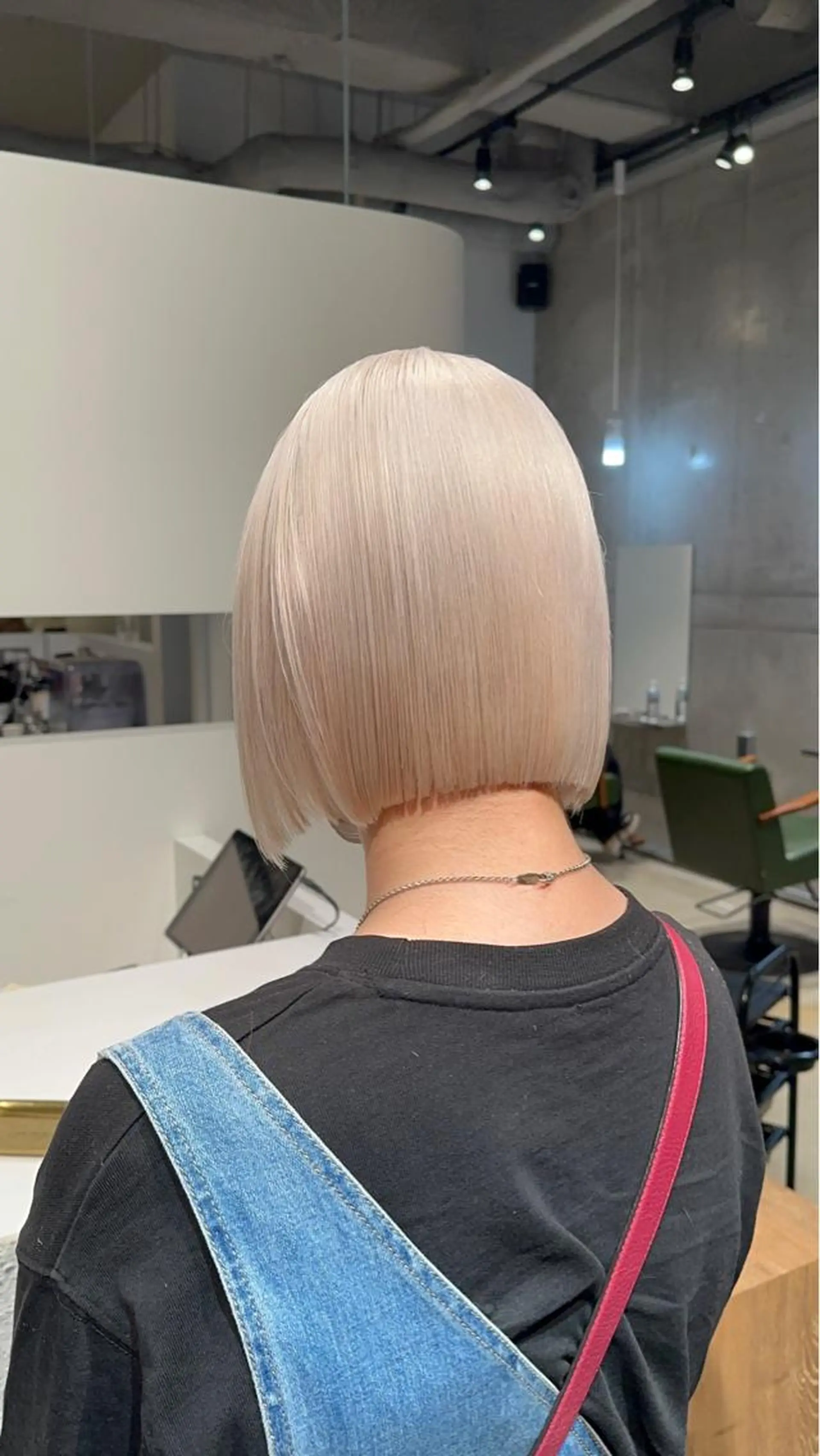 ショート カラー ヘアアレンジ ブリーチ ヘアカラー トリートメント MONIQA所属・🐲RYUKI メンズブリーチのヘアスタイル