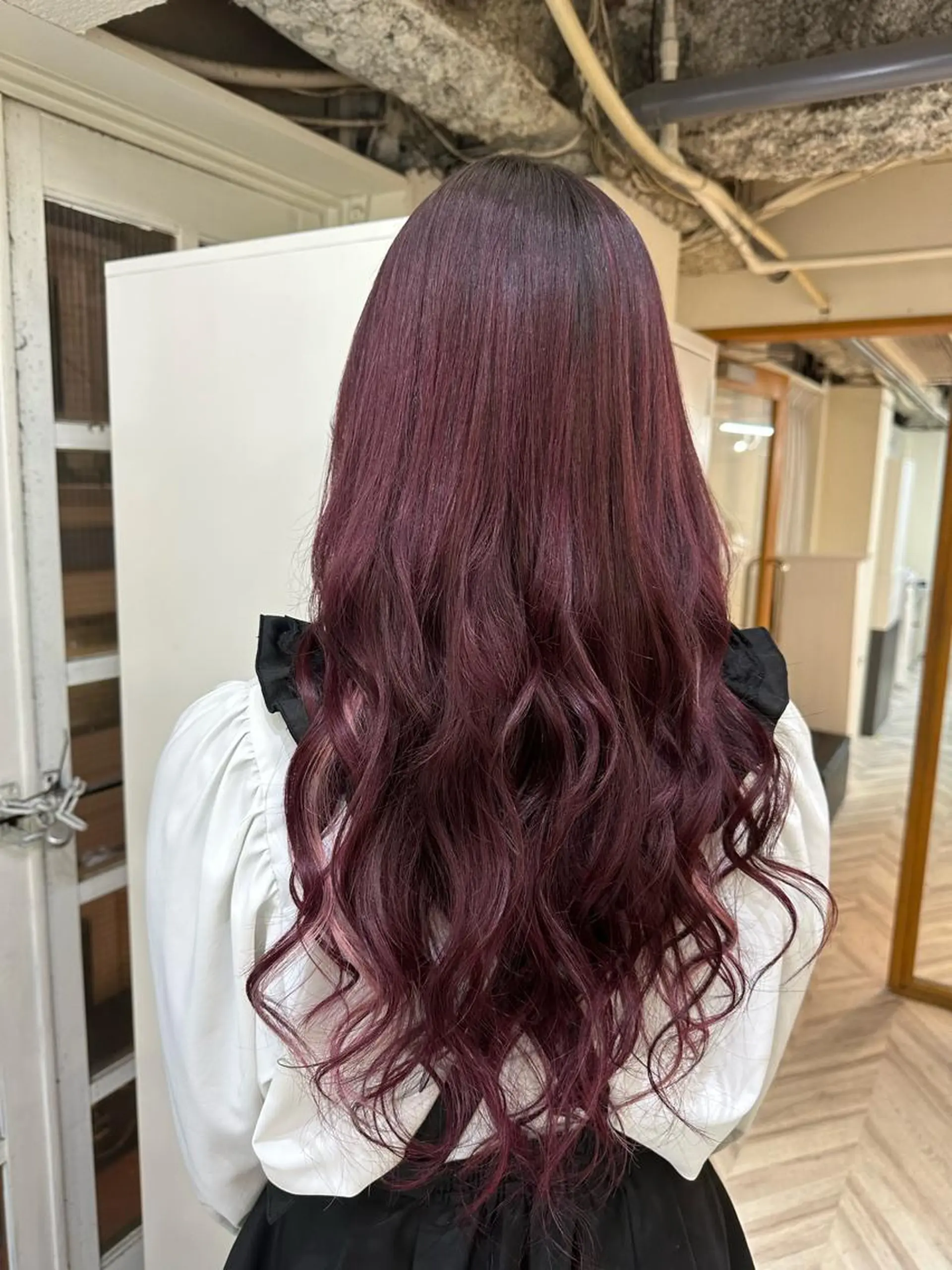 ロング エクステ 韓国ヘア×ハイトーン AYA💫のヘアスタイル