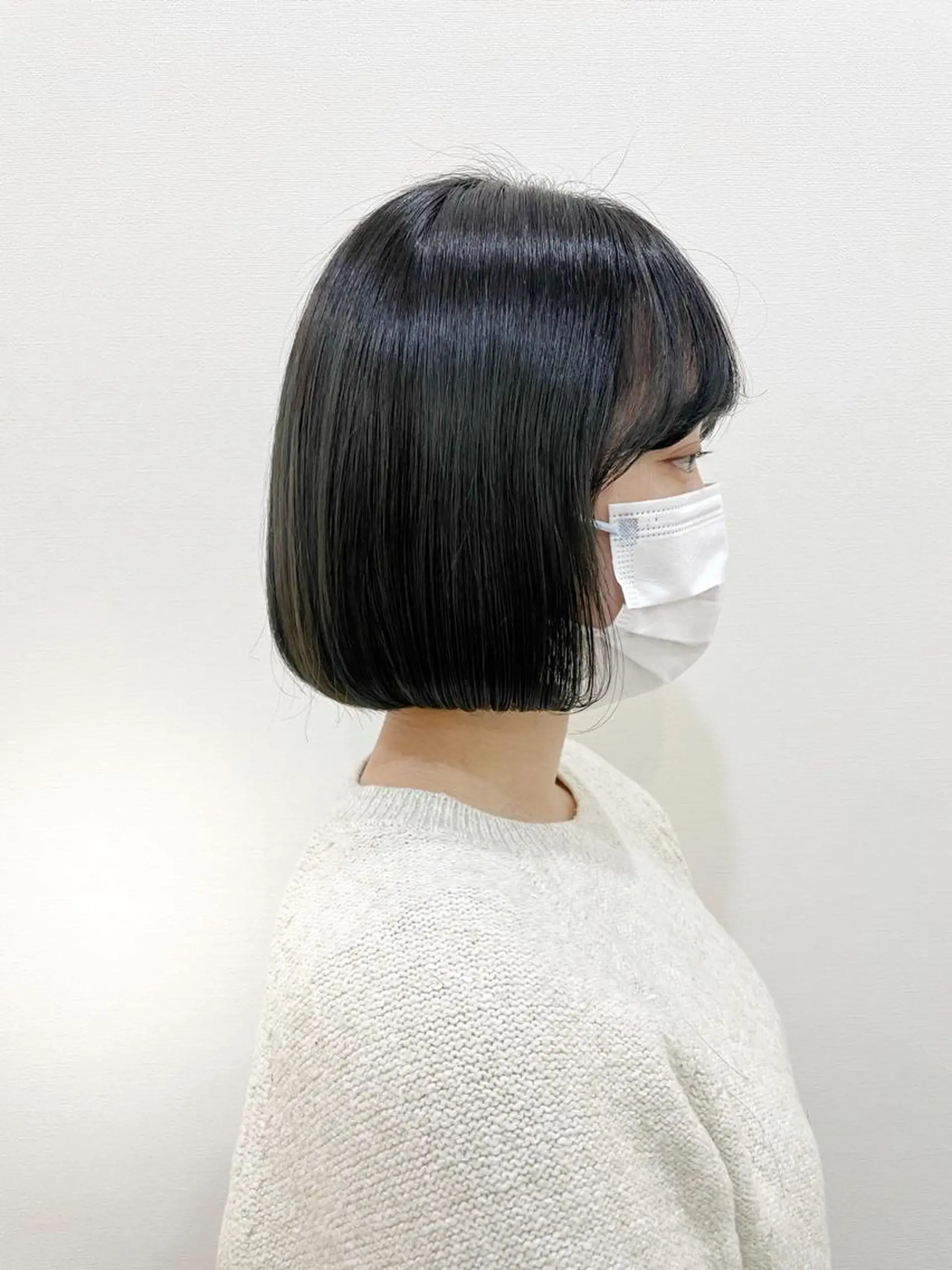 ショート カラー ショートレイヤー 丸みショート グラデーションカラー くびれヘア くせ毛 newline銀座所属・銀座ショート/ 大人ショート/金子涼のヘアスタイル