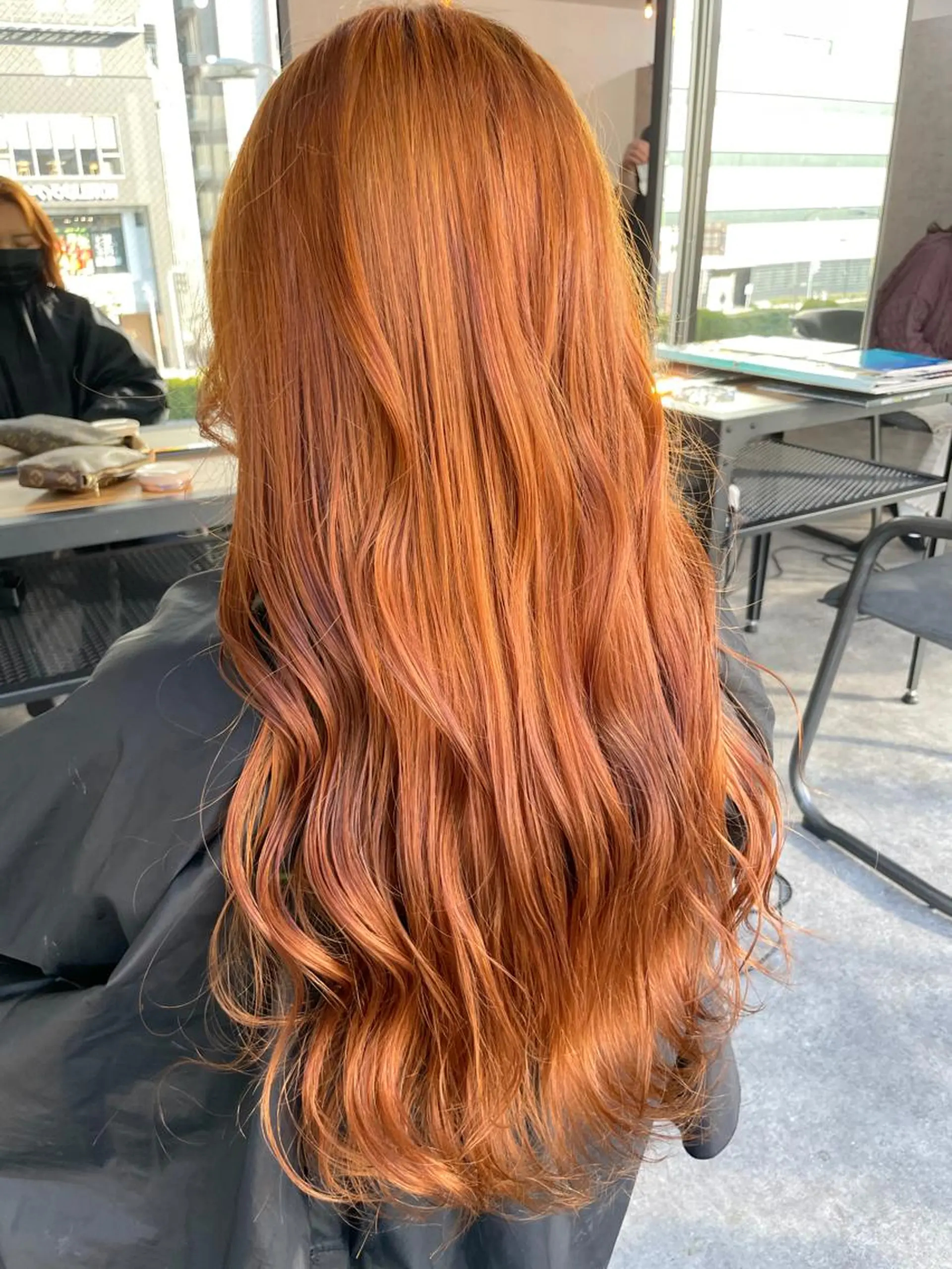 ロング カラー パーマ ヘアアレンジ メンズ キッズ ネイル マツエク・マツパ メンズバレイヤージュ メンズブリーチ フェードカット メンズハイライト メンズインナーカラー カラー特化サロン Eir心斎橋のヘアスタイル